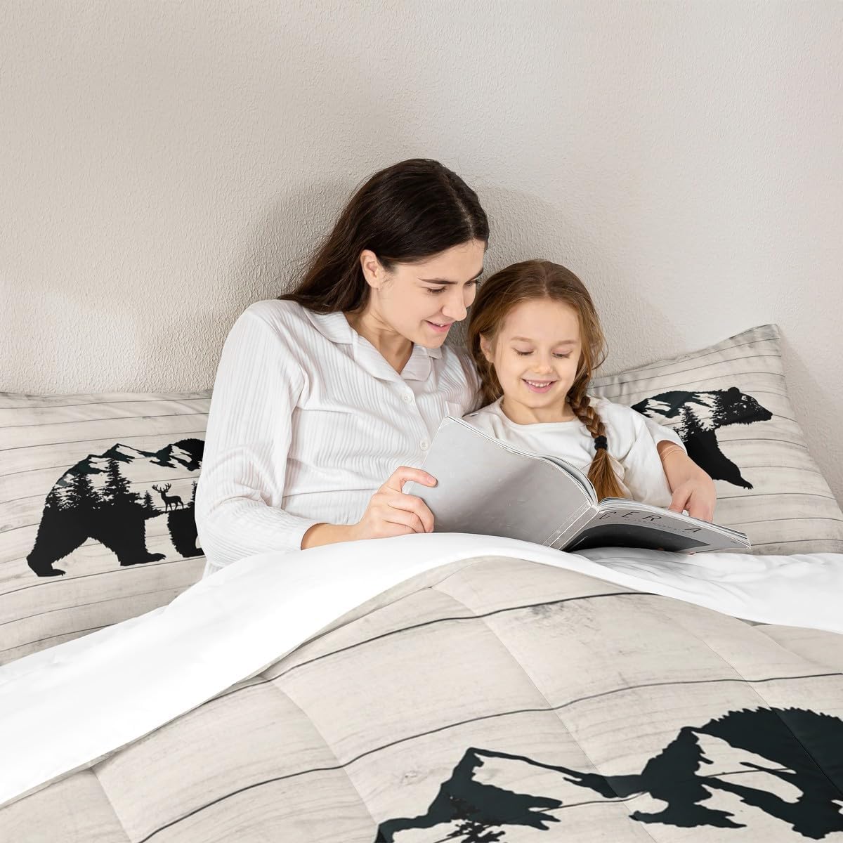 Feelyou Bear Bedding Set Comforter Set Rustic Western Jungle Bear Comforter Cover for Boys Girls Teens Decor Wooden Stripes Duvet Set Twin Size with 1 Pillow Case Boys