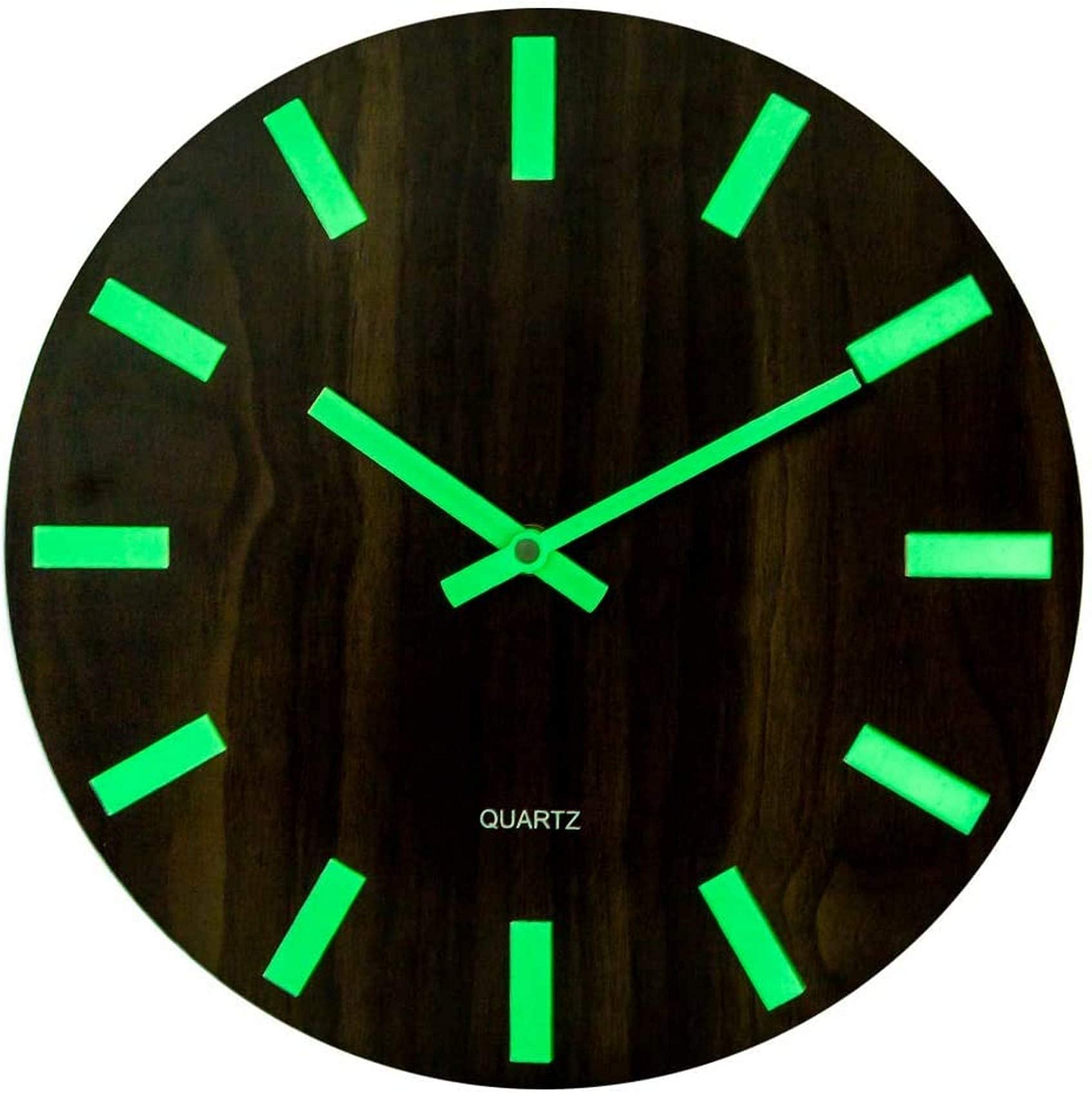 Horloge murale lumineuse en bois de 30cm pour une cuisine chaleureuse