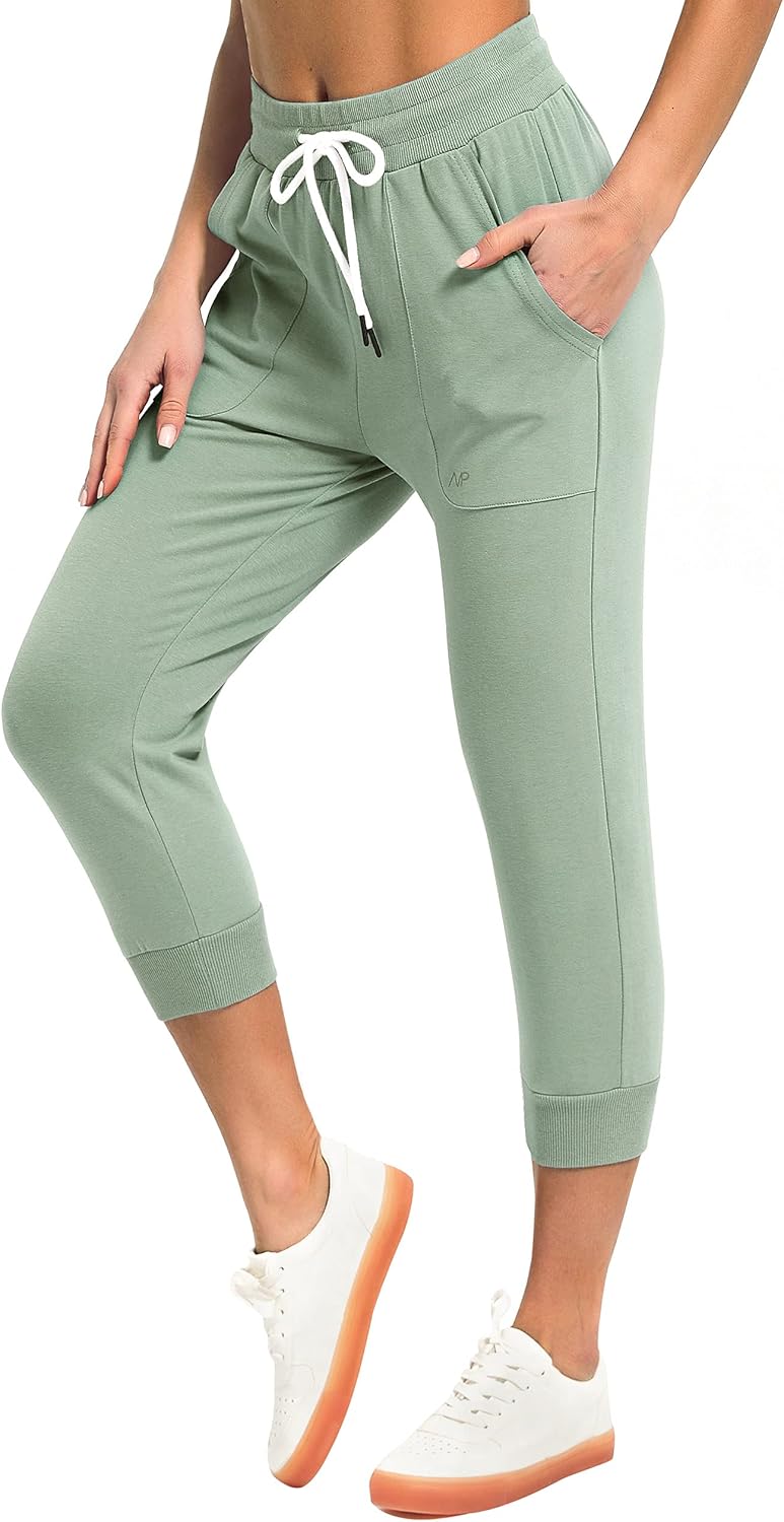 SPECIALMAGIC Women's Sweatpants Capri Pants Cropped Jogger Running Pants Lounge Loose Fit Drawstring Waist with Side Pockets - Image 3