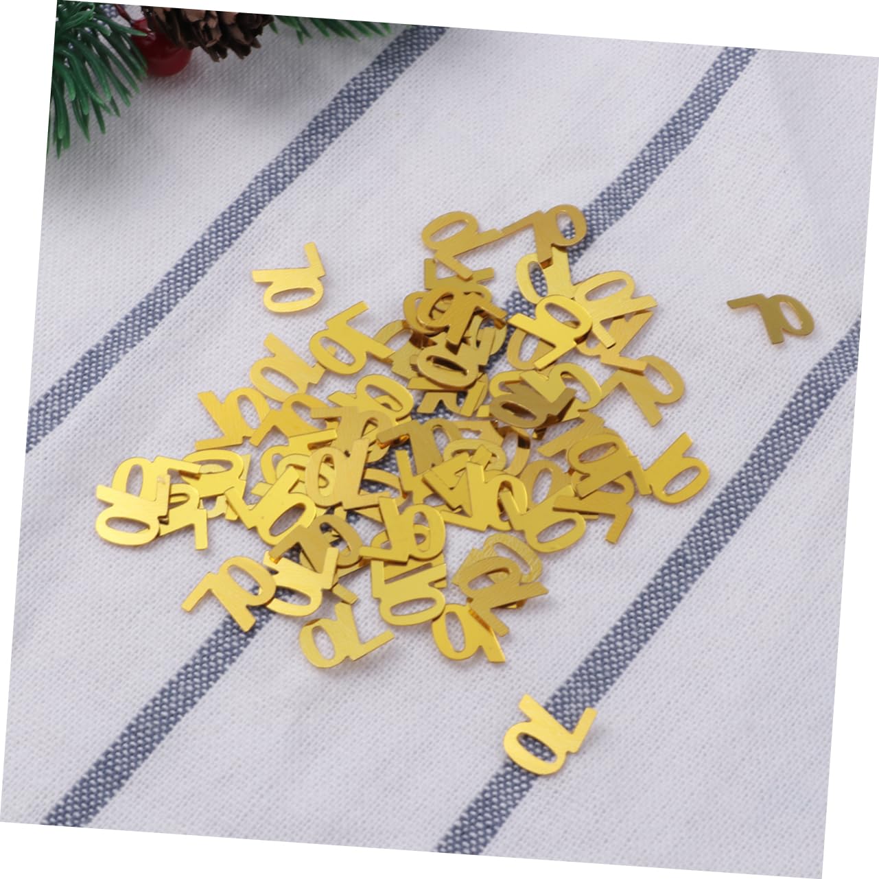 Amosfun Konfetti Set – 1200 Stück Goldene Pailletten, Für Geburtstag & Jubiläen, 1 X 1,2 Cm
