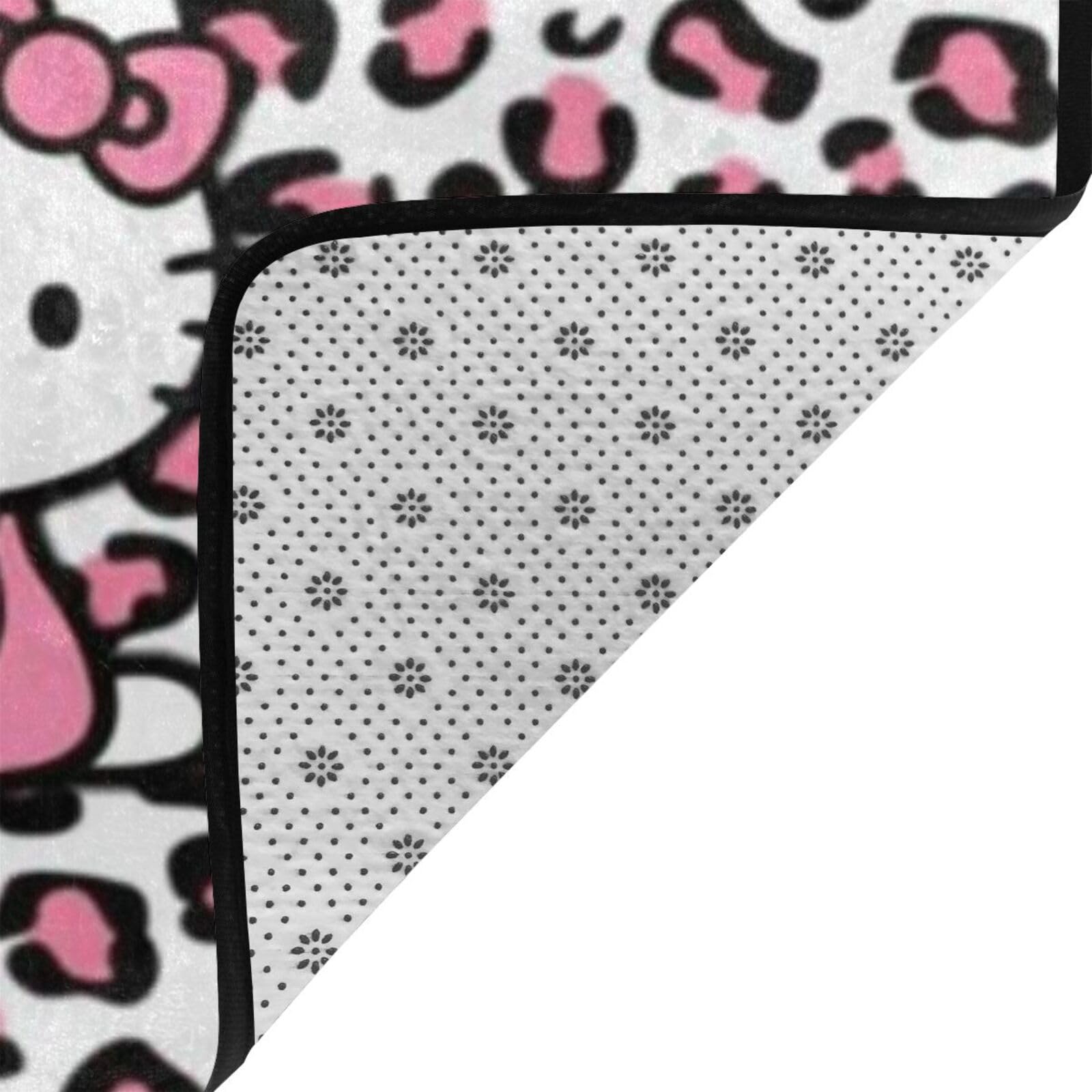 ハローキティ　Hello Kitty　ラグ　カーペット　じゅうたん　サンリオ Amazon｜カーペット ハローキティ ラグマット 絨毯 フロアマット