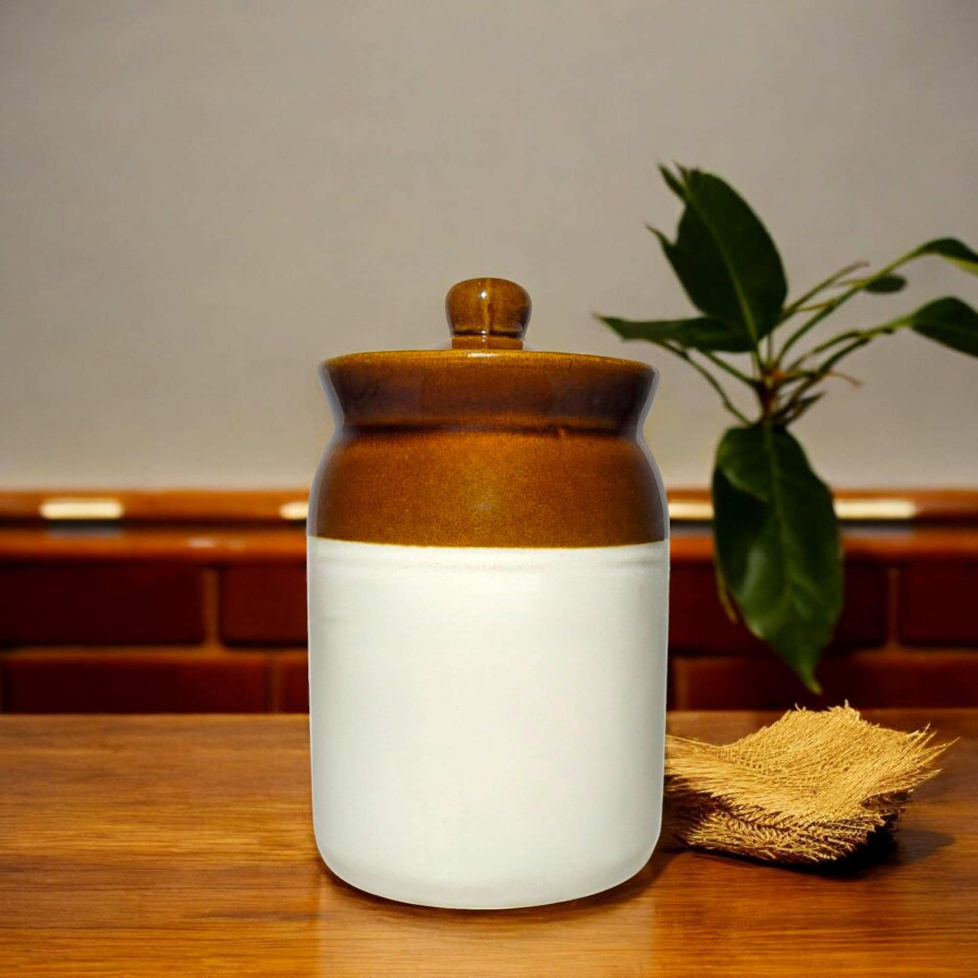 White & Brown Ceramic Jars - 1000ml -1