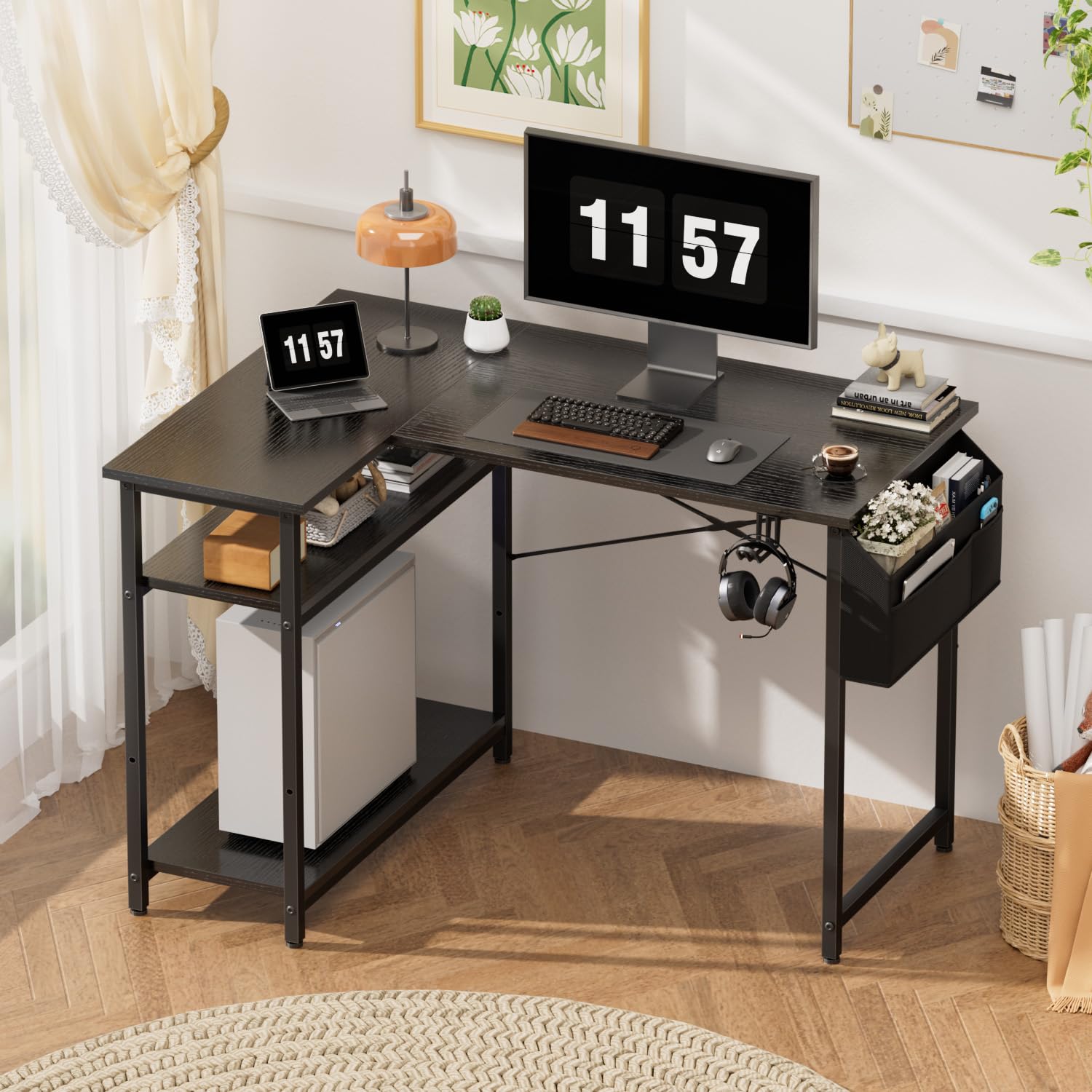 SOLAVERO Scrivania Angolare Reversibile 110 x 80 cm, Scrivania a L con Borsa Portaoggetti, Tavolo Computer con Ripiani, per Ufficio, Studio and Soggiorno, Tavolo Gaming Nero