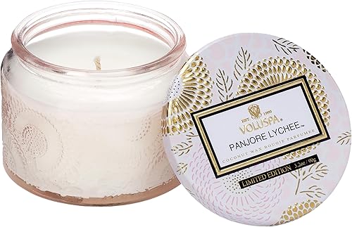 Voluspa Santiago - Vela de arándano Tarro de vidrio en relieve pequeño 3.2 onzas Tiempo de combustión de 25 horas Vegano Cera de coco y mechas