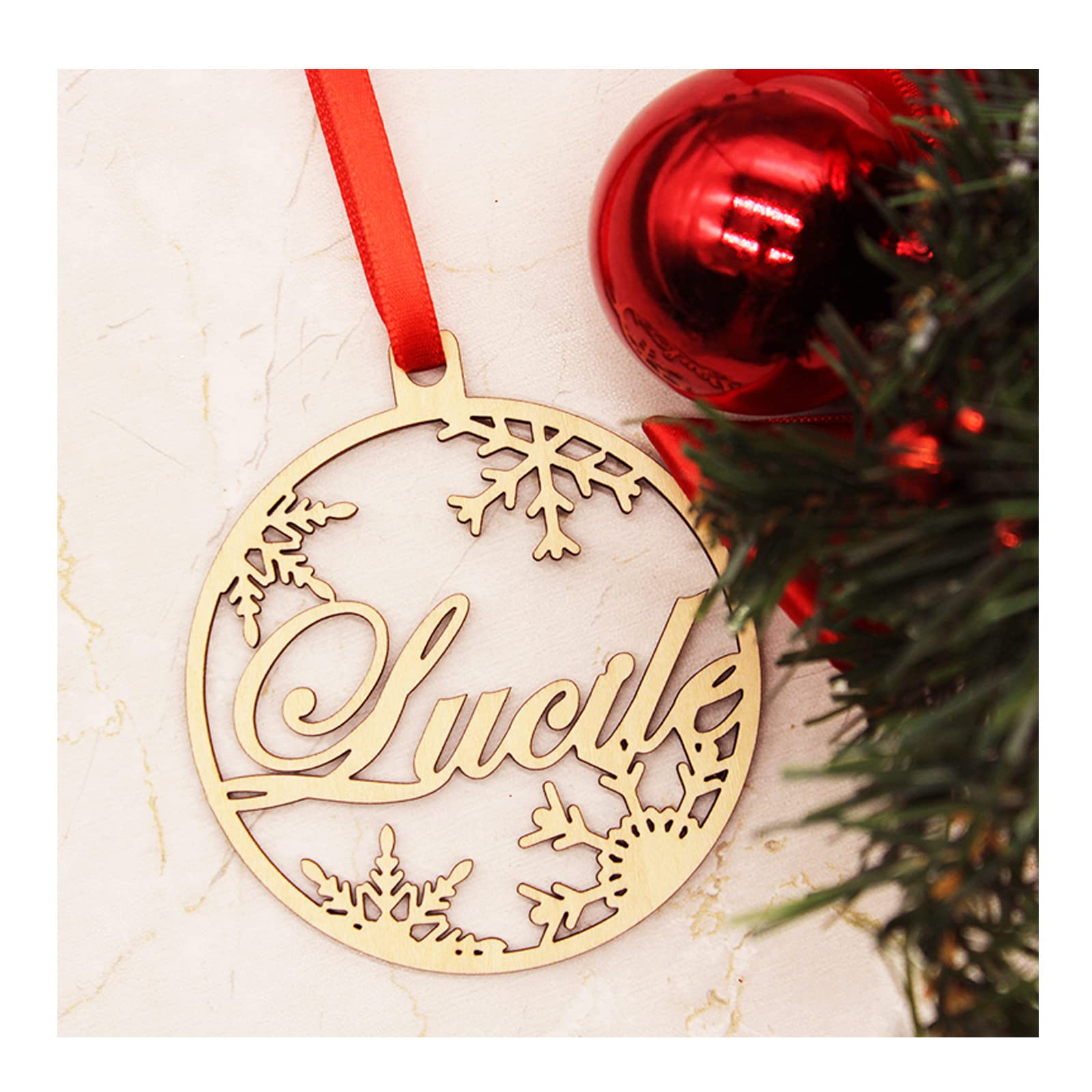 Décorations de Noël en bois gravées avec précision pour un sapin authentique (Lot de 20)