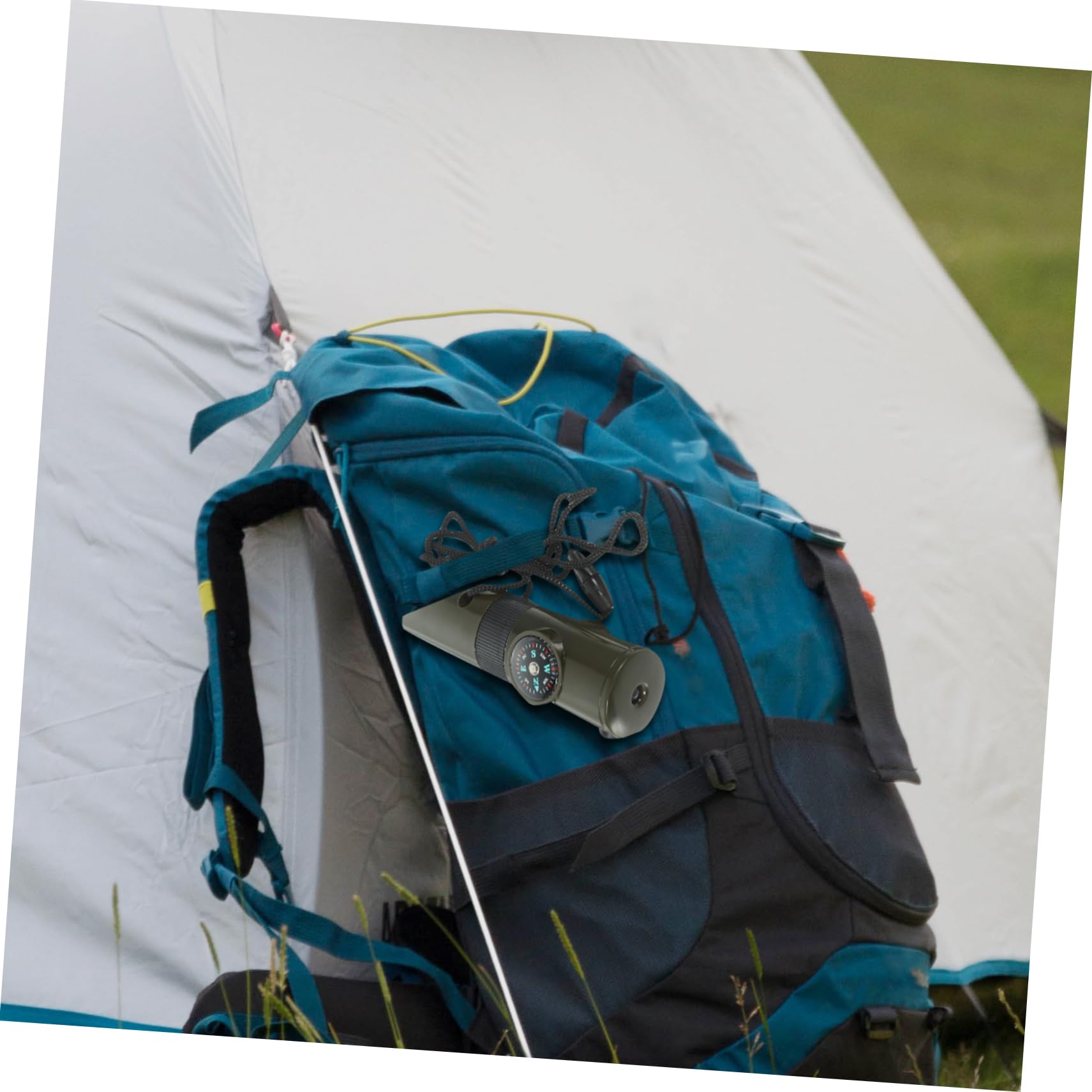 Yardwe 5 Ensembles Sifflet De Sauvetage Sifflet pour Bateau Sifflets De Sport Sifflets d'urgence Boussole Survie Sifflet De Sécurité Sifflet en Titane Alliage 2 Pièces * 5