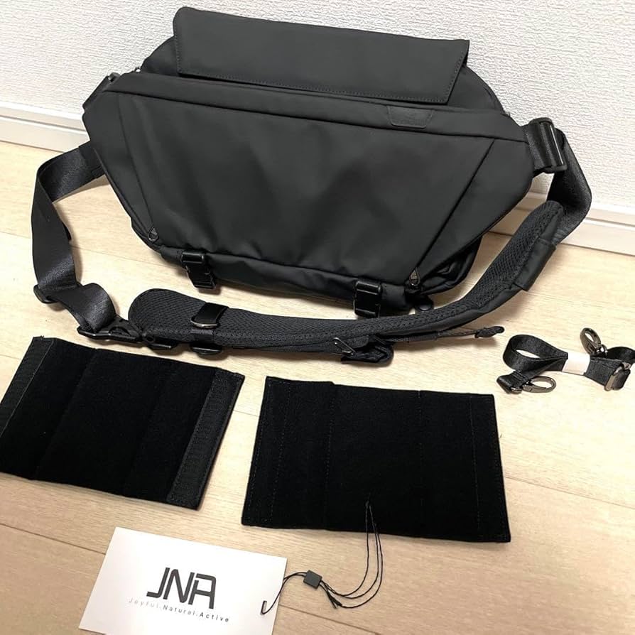 Amazon.co.jp: JNA BP-401 メッセンジャーバッグ黒スリング