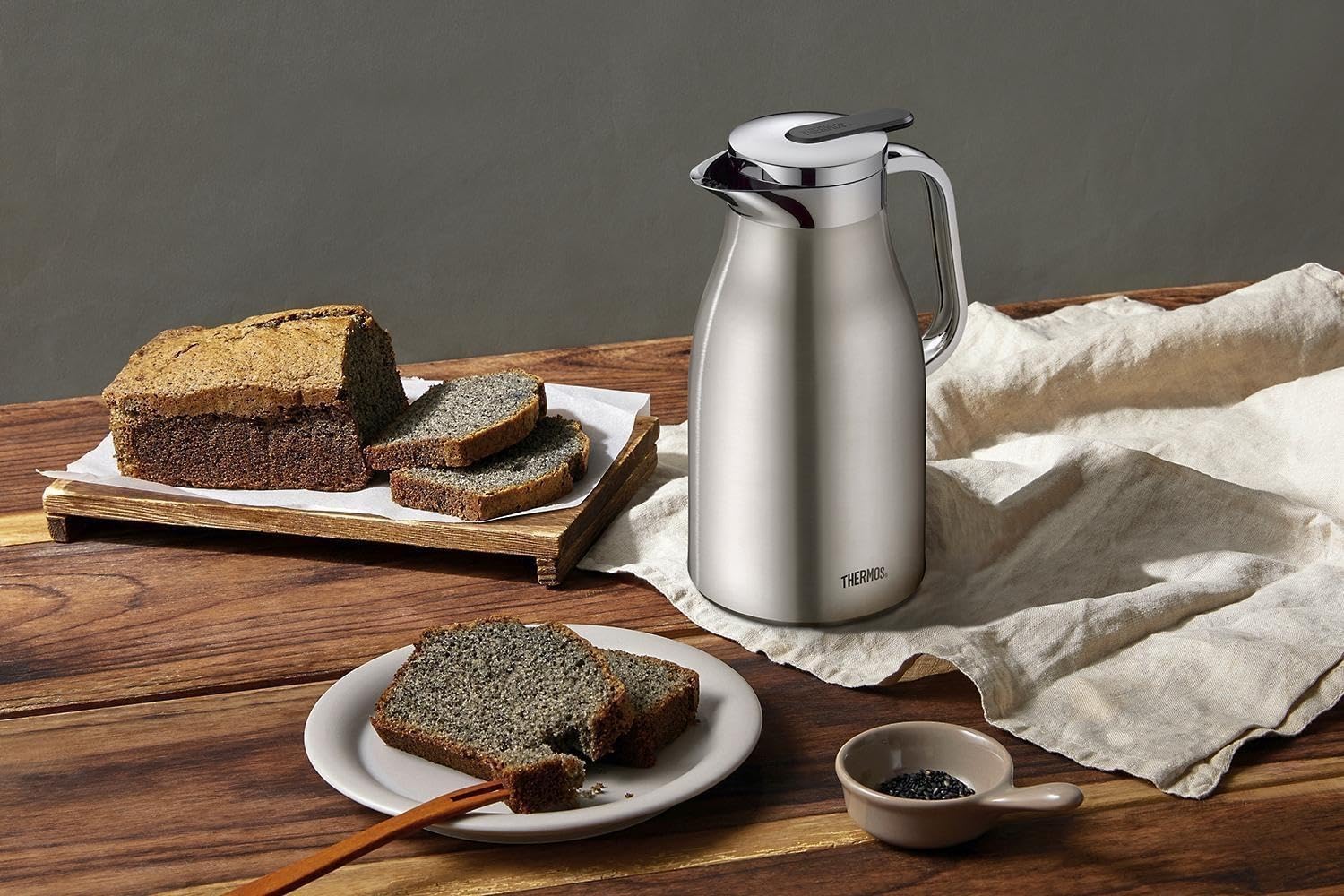 THERMOS Thermoskan Century, roestvrij staal blauw 1L, glazen inzetstuk, eenhands-schenkknop, 4046.256.100 isoleerkan houdt 12 uur warm, ideaal als koffiepot of theepot voor 8 kopjes
