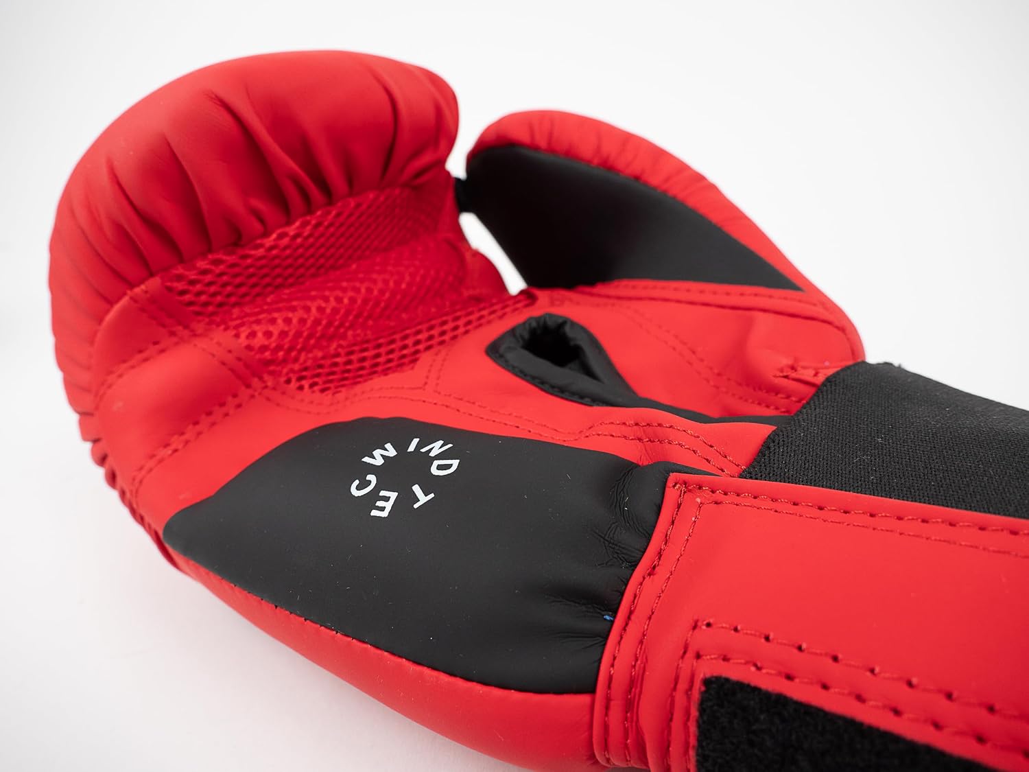 Metal Boxe MB221 Boxing Gloves Red 14 oz