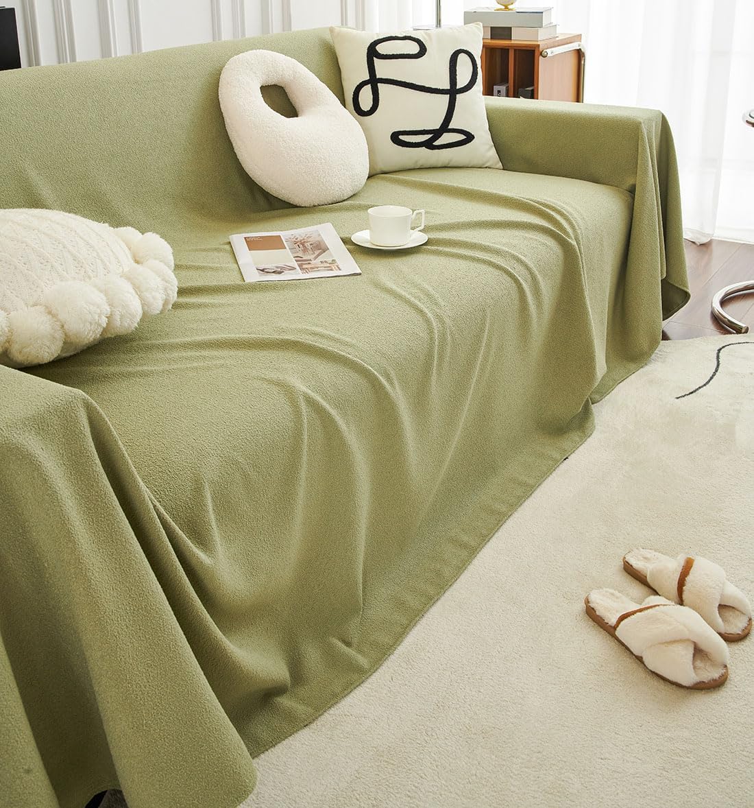 vctops Waterproof Plush Couch Cover Dustproof Universal Fit Sofa Cover Sofa Slipcover Washable Furniture Protector for Dogs, Kids (Green,35"x94")