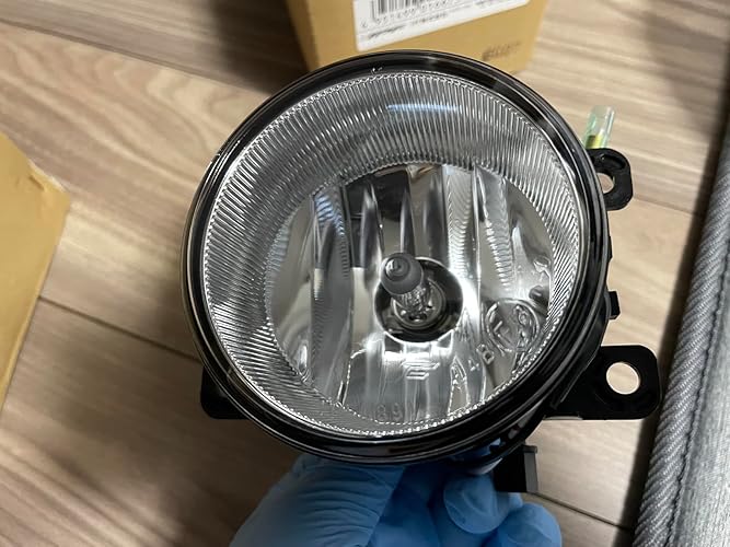 Amazon | IPF フォグランプ ハロゲン 車用 H8 丸形 直径90mm 3200K Amazon | IPF フォグランプ ハロゲン 車用 H8 丸形 直径90mm 3200K