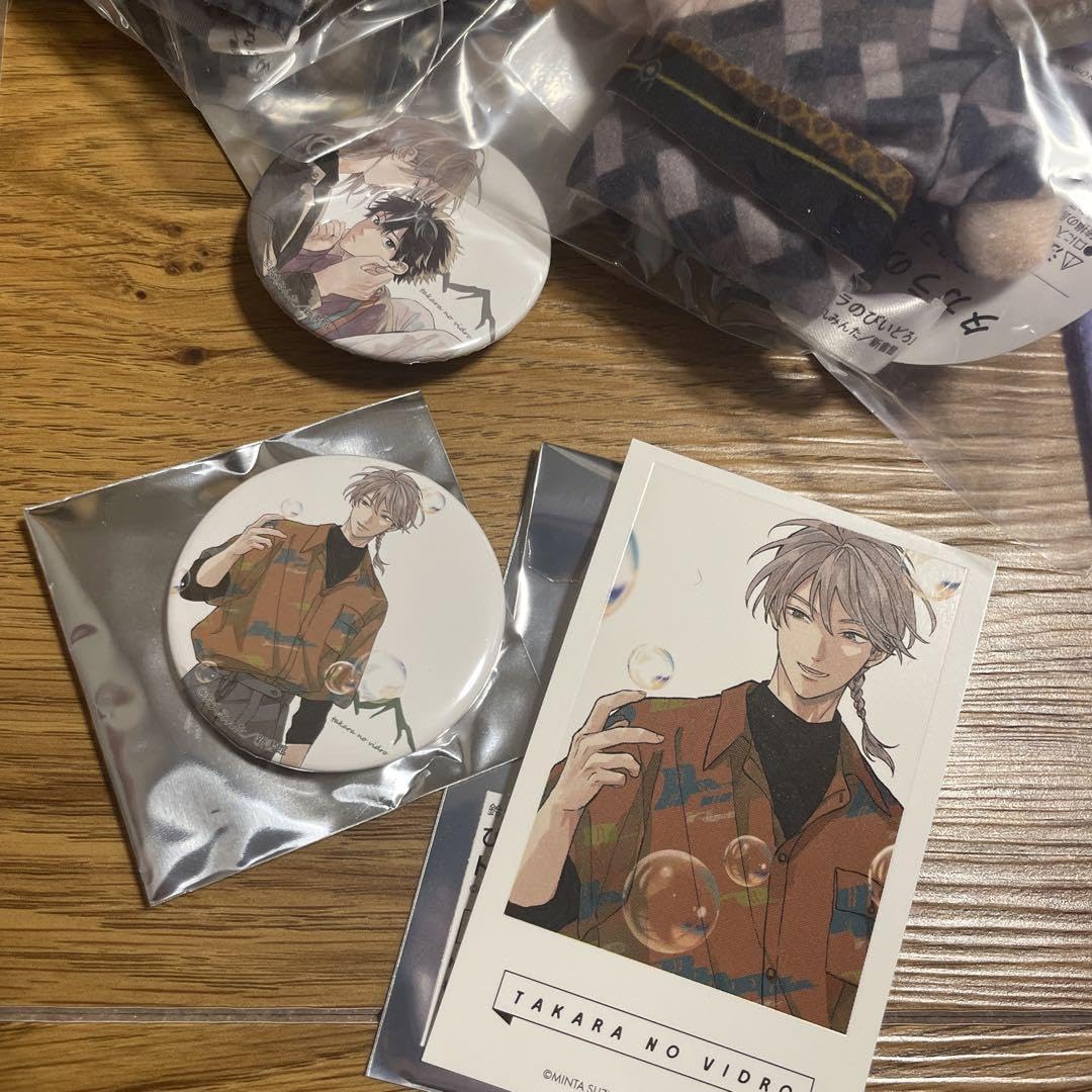 タカラのびいどろ鈴丸みんたびいどろcafe ぬいアクリル缶バッジ