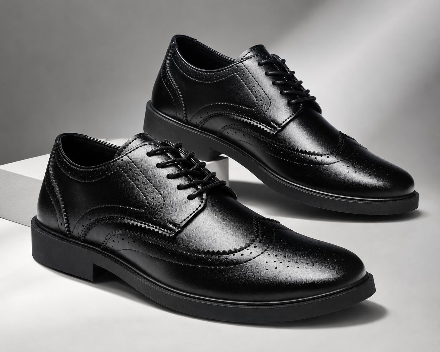Men’s Wingtip Oxford Shoes Classic Brogue Leather Dress Shoes for Men Formal Business Wedding Lace-Up Derby Comfortable & Durable Black