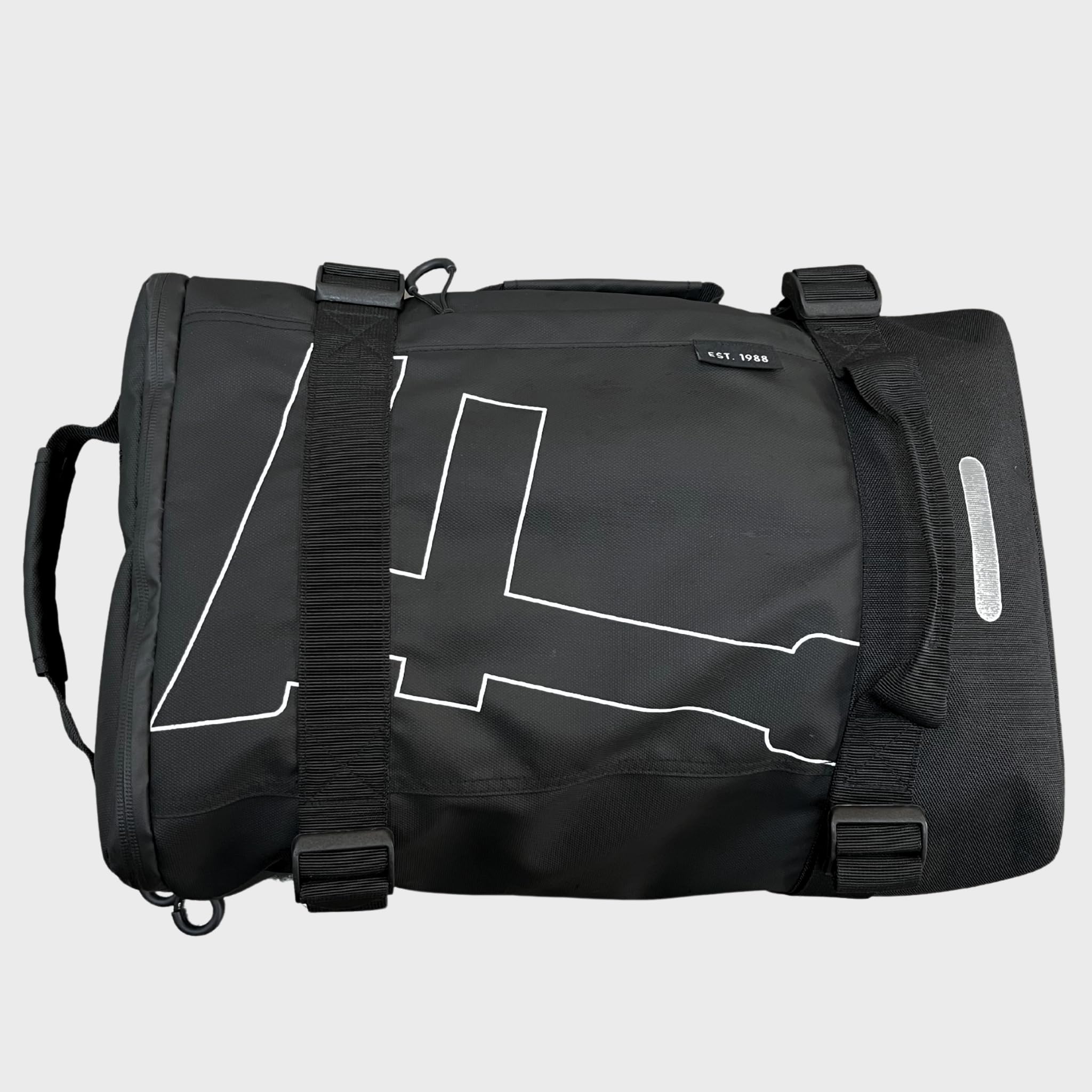 Sac à Dos Judo Yūjin – 45 L | Sac de Sport pour Judogi, Ceinture, Equipement | Dos Rembourré, Compartiments Intérieurs & Poche PC | Taille Bagage Cabine | Résistant à l’Humidité – Fighting Films