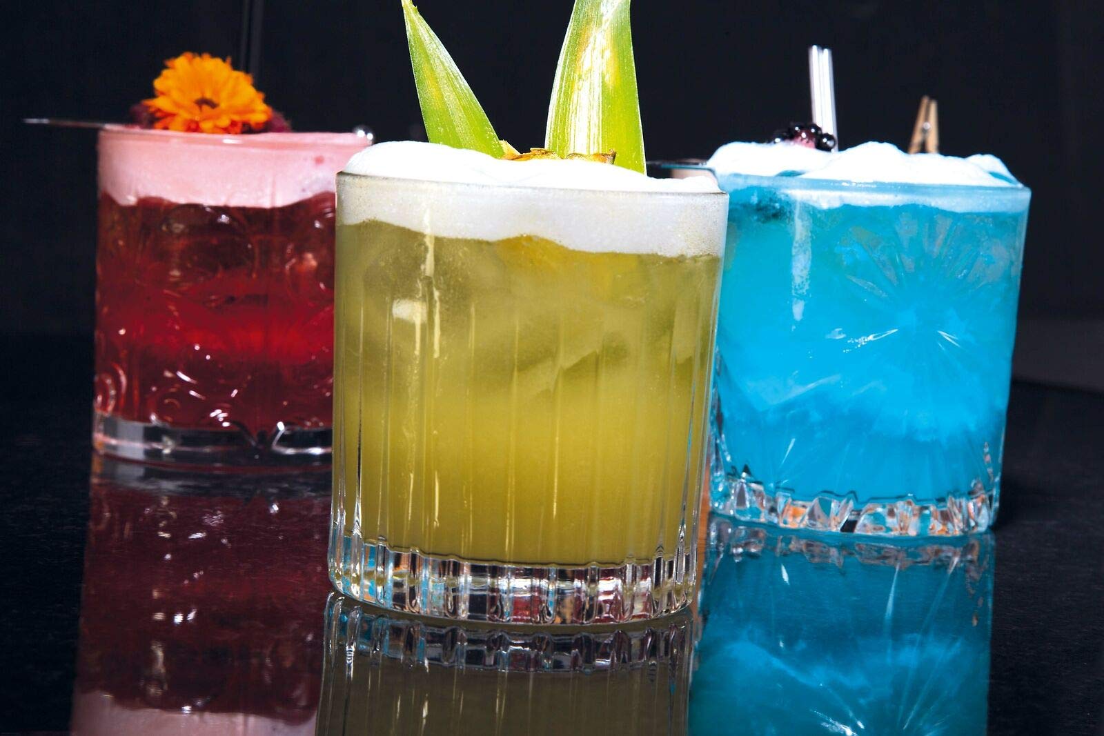 RCR Mixology Crystal Tumblers - Set of 4 -5 RCR Mixology Crystal Tumblers - Set of 4 -5