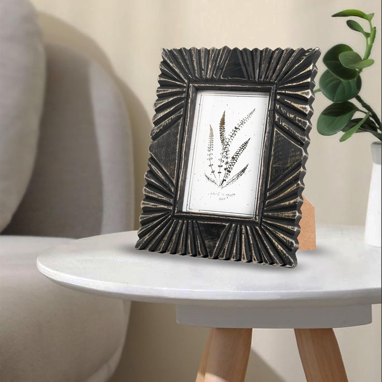 Handcrafted Wood Sunburst Picture Frame 4x6 - Black and Gold Decorative Photo Frame for Tabletop Decor - Rustic Carved Floral Design - Artisanal Indian Home Decor, Vintage Style Gift