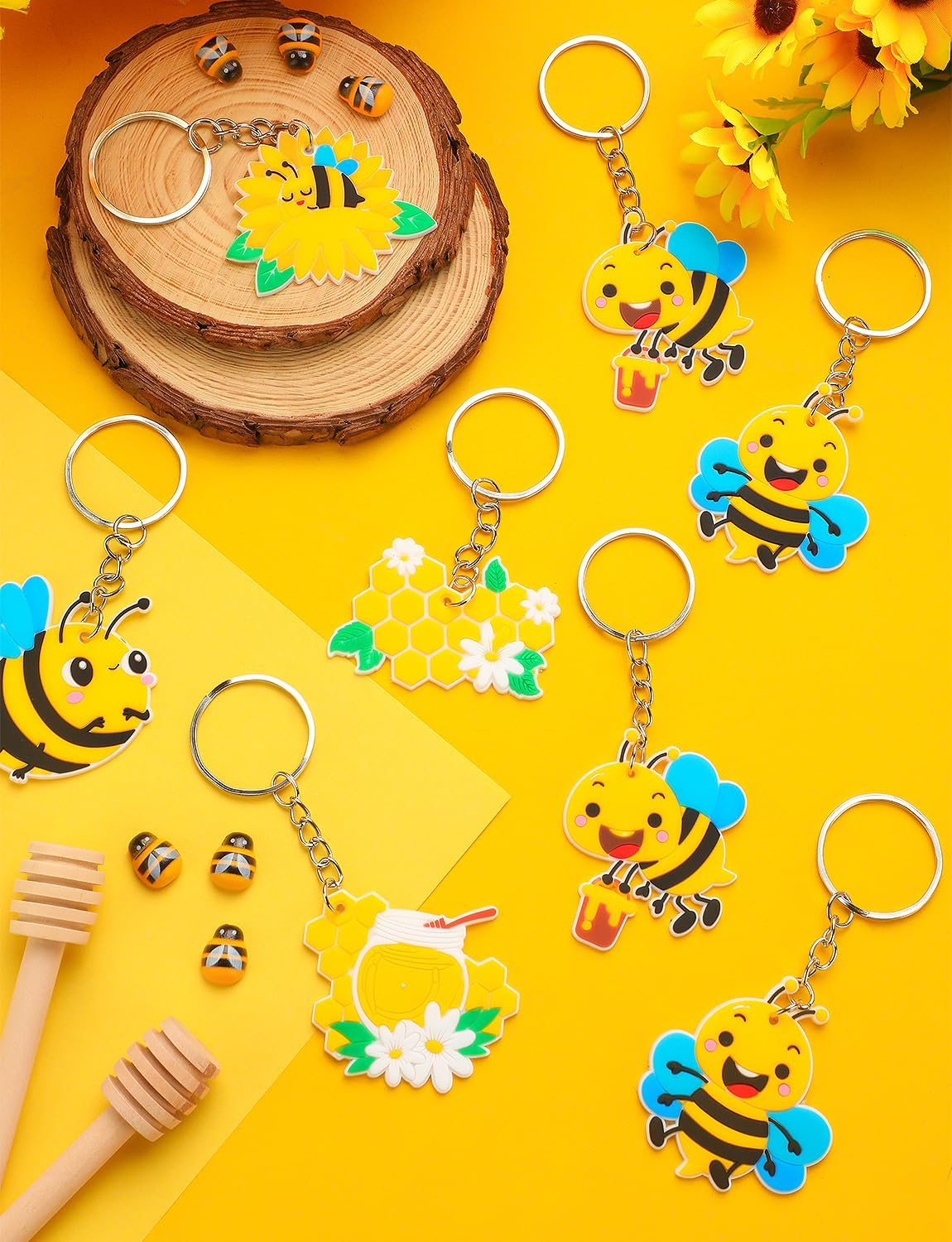 30Pcs Bee Keychain, Bee Party Favors Decorations, Flower Honey Pots Bees Decor for Bees Theme Party Birthday Supplies Decorations