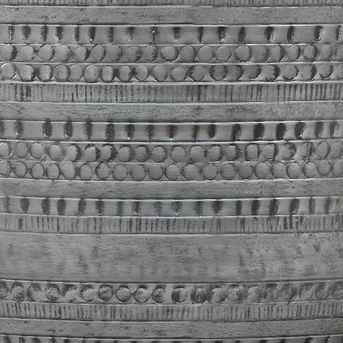 Miniatura 134 de SIMPLIHOME Johnsen - Mesa de metal, 15 pulgadas de ancho, con tambor de hierro macizo, color plata antigua con patrón tribal, mesa auxiliar redonda