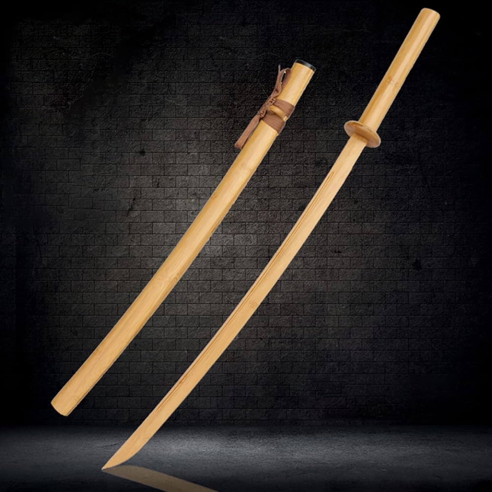 Amazon | 鞘付き手作り木刀、居合道刀、刀の練習、パーティー、展示