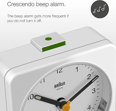 Braun Klasik analog çalar saat, erteleme ve ışık, sessiz kuvars süpürme hareketi, Crescendo bip alarmı, beyaz model, BC03W.