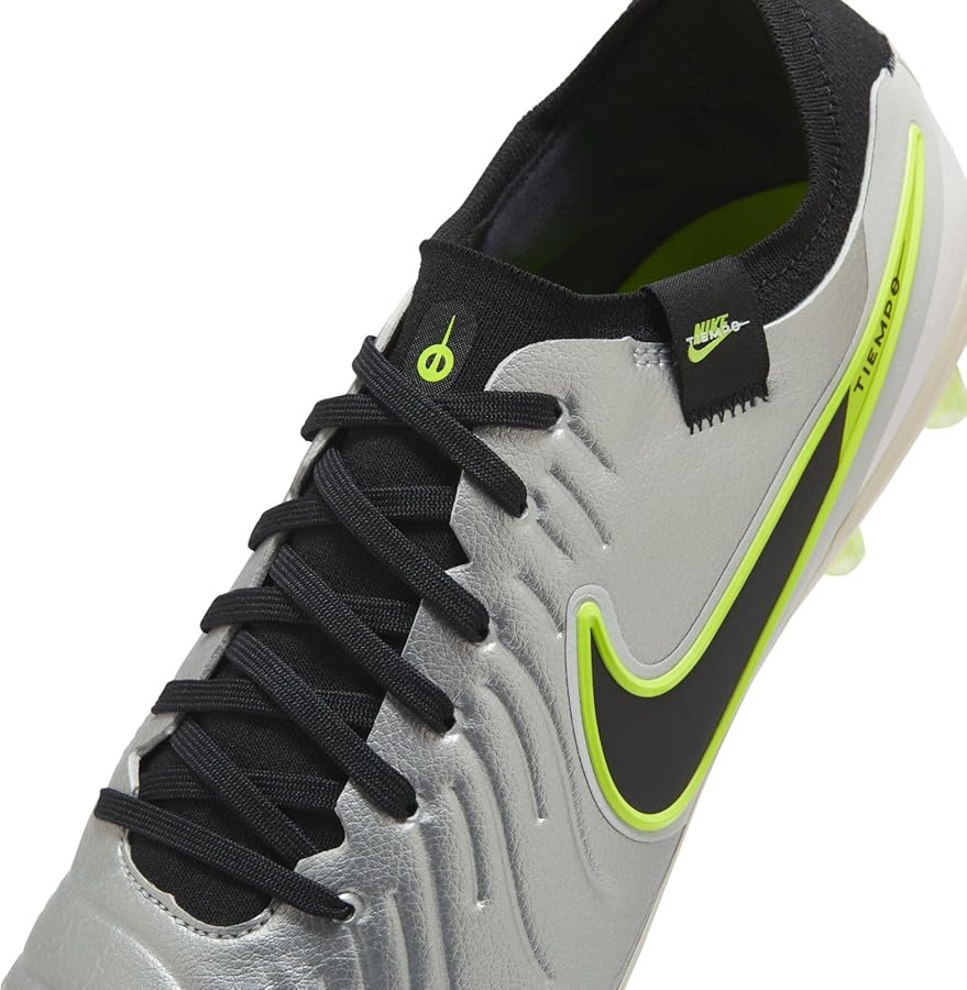 Amazon.com | Nike Men's Football Soccer Shoe, Metallic