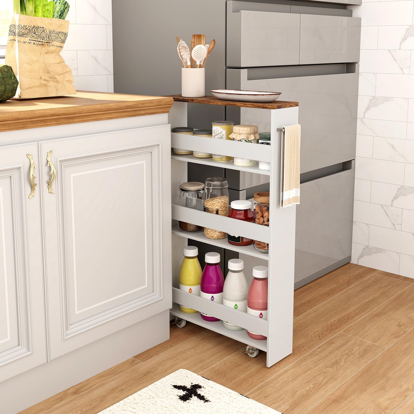 COSTWAY Chariot de Rangement 13 cm à roulettes, Desserte de Cuisine Etroit à 4 Niveaux avec Poignée Latérale et Roues Universelles avec Freins, Design Étroit pour Petit Espace (Blanc + Indstriel)