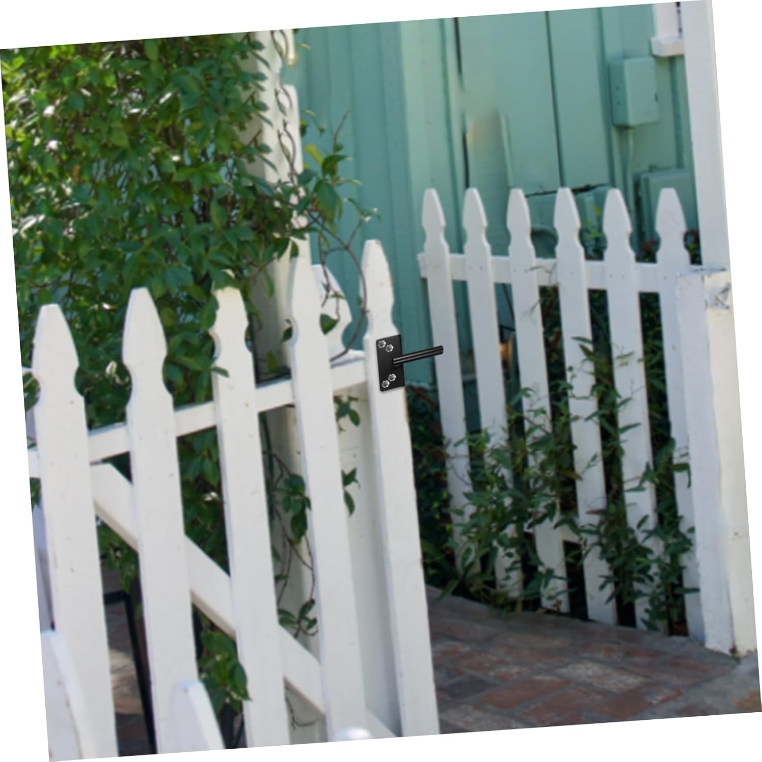 jojofuny Heavy Duty Gate Latch Self-Locking Feature for Wooden Fences Versatile Outdoor Security for Pool Garden and Barn Gates