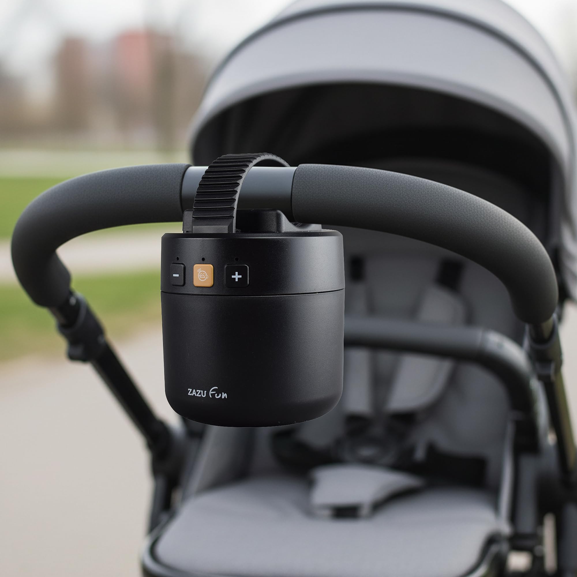 ZAZU ROXY Baby Rocker – Elektrischer Kinderwagen-Schaukler mit Weinen-Sensor, einstellbarer Wipp-Stärke & 40-Min-Auto-Off – Tragbar, wasserabweisend & USB-aufladbar