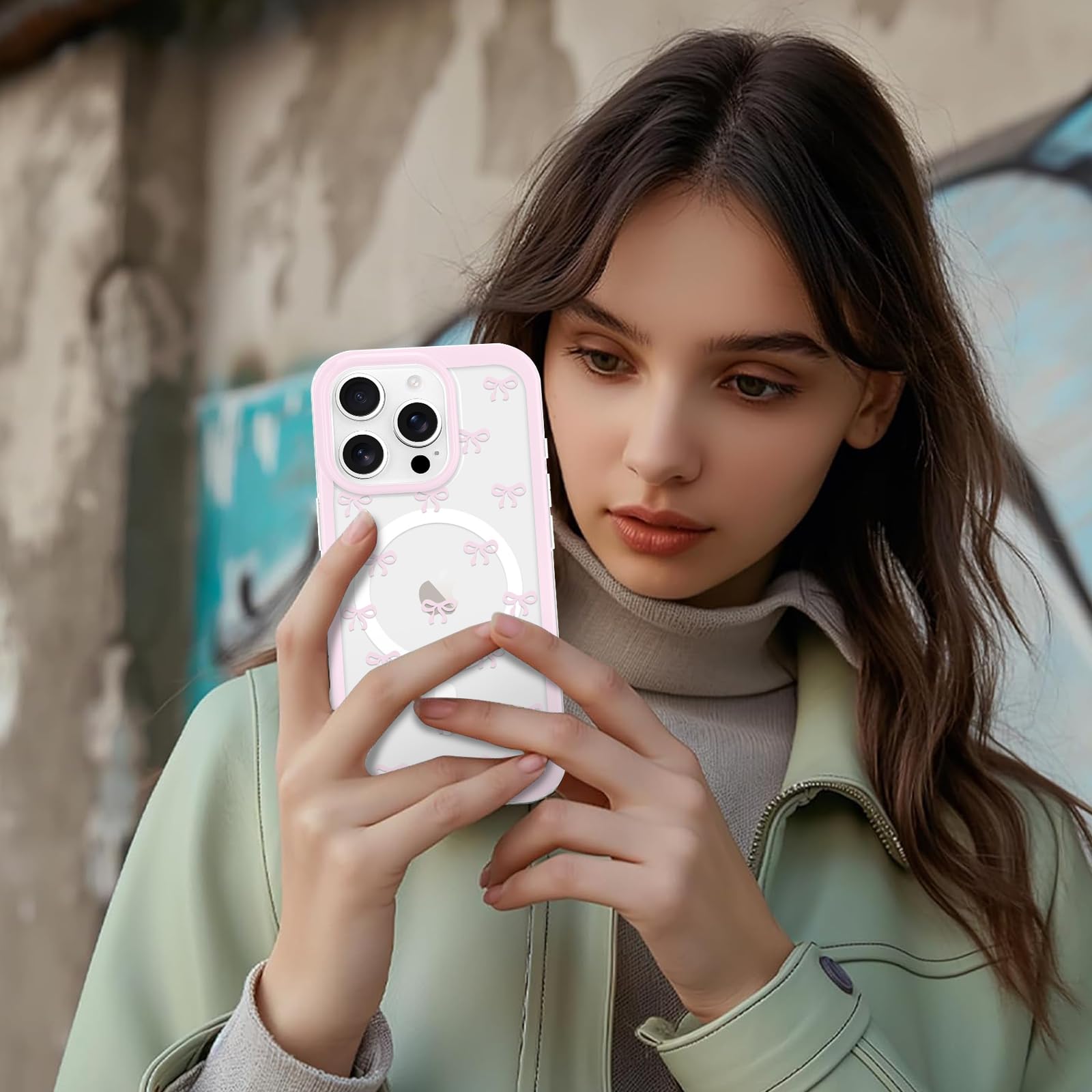 Cover trasparente opaca nera con MagSafe per iPhone 16 Pro Max