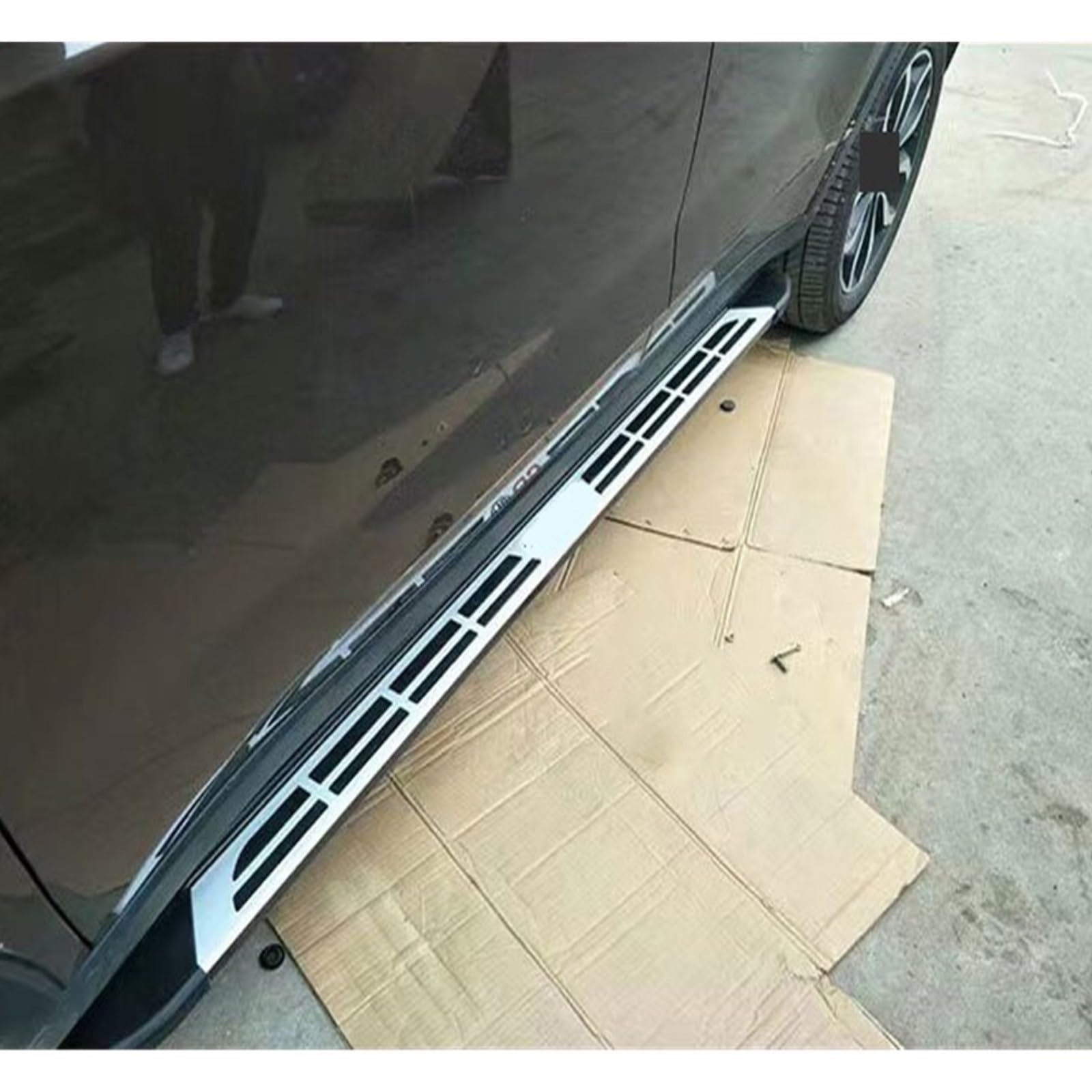 Pedane laterali da 2 pezzi Pedali Nerf Bar compatibili con Jeep Cherokee 2014-2023