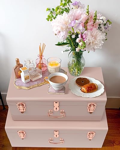 Miniatura 7 de Vixdonos Juego de 2 baúles decorativos de metal grande, organizador de baúl de almacenamiento con herrajes de oro rosa y asa para decoración del