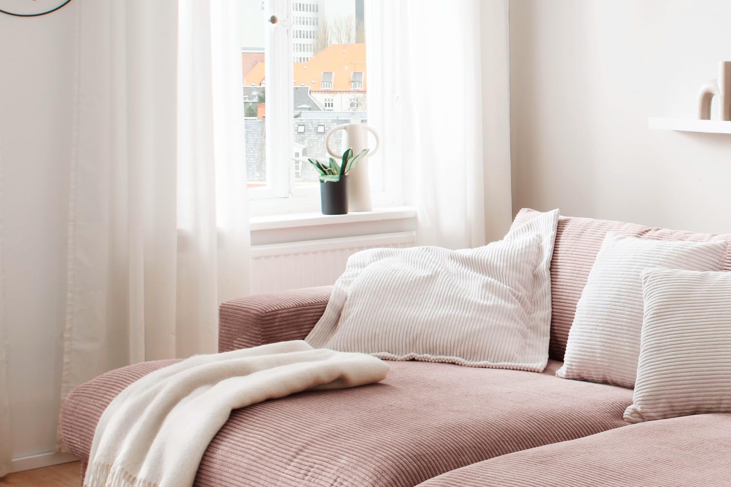 KAWOLA - Big Sofa Madeline - Zeitloses Designer Cord XXL Couch - Komfortabel & Eleganz - 290x86x170cm, Rosa, Polyester