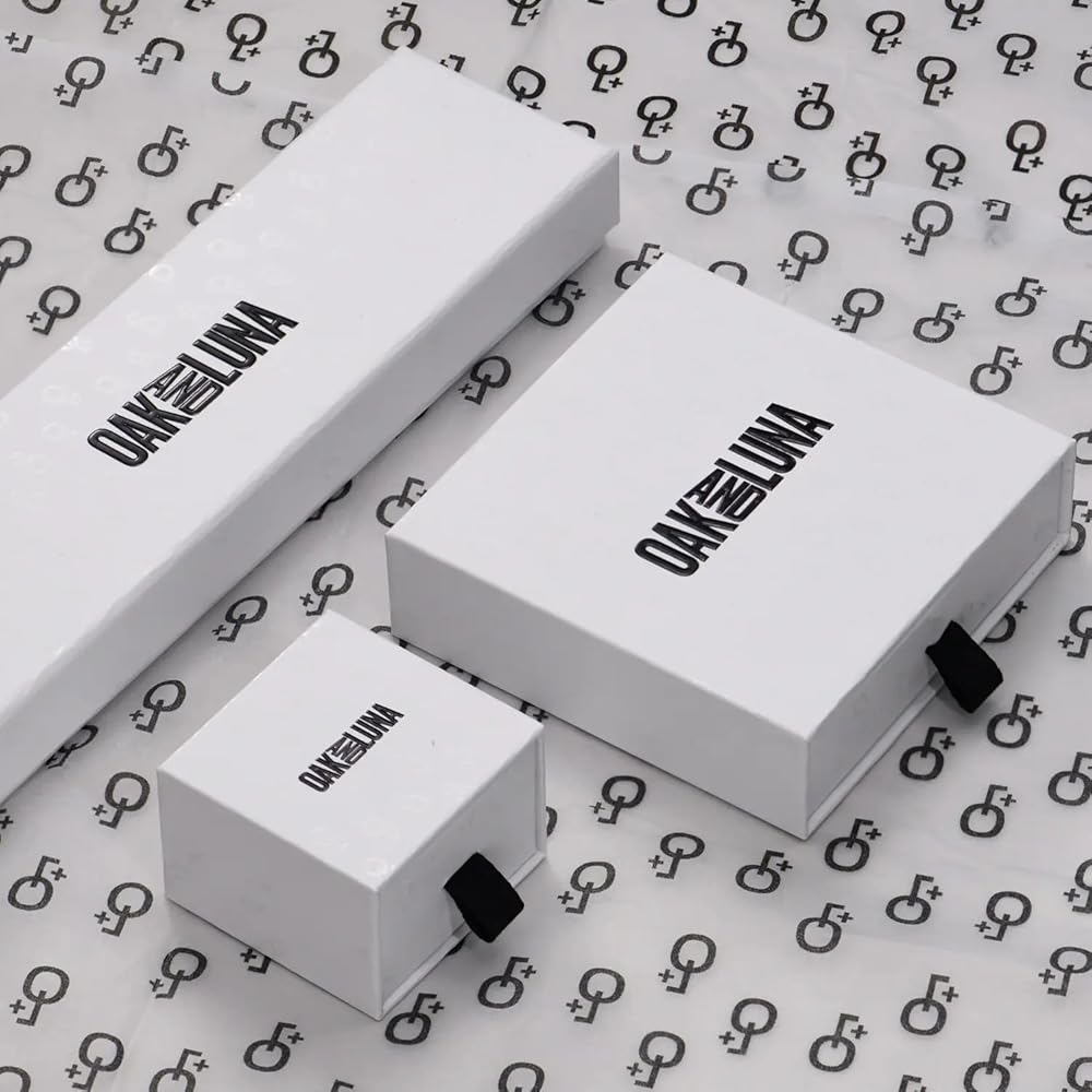 Oak&Luna ? パーソナライズされたINEZ イニシャルネックレス 最大8個のイニシャル/ダイヤモンドあり/なし ? シルバー、ゴールドメッキ、 イネス イニシャル ネックレス | オーク アンド ルナ | 925 シルバー