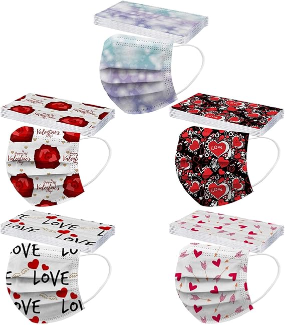 Amazon マスク カップルマスク バレンタイン ギフト マスク 50枚 使い捨てマスク ハート柄 カップル バレンタインデー マスク 不織布 超快適マスク ほこり プリーツ型 耳が痛くならない 快適 高密度フィルター 3層構造 飛沫防止 花粉対策 風邪予防 01 Chensen 布