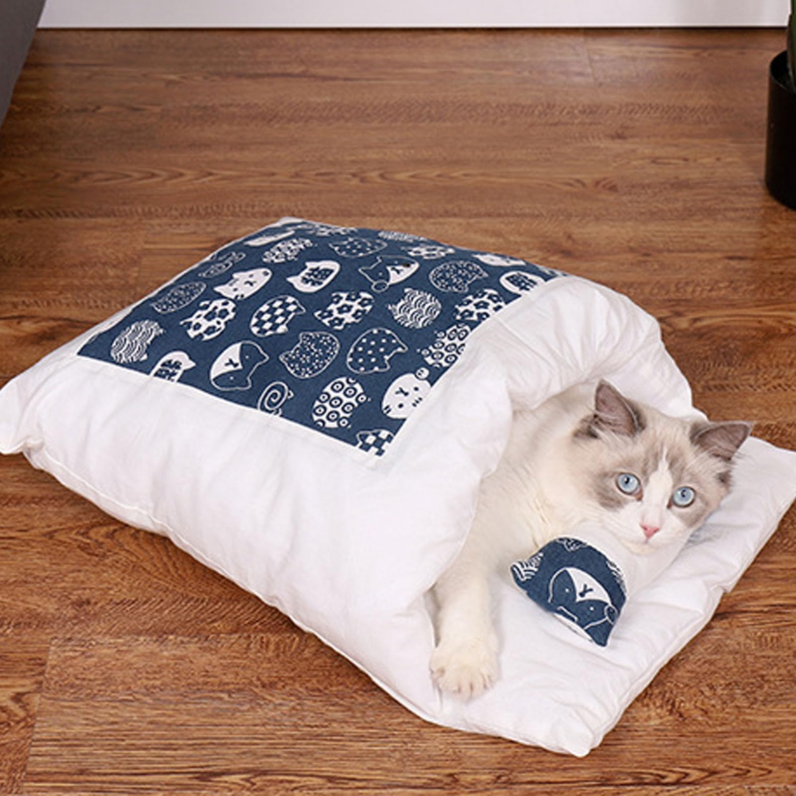 YCYATS Orthopaedic Cat Sleeping Bag, The Soft and Warm Sleeping Bag for Cats, Removable and Washable Cat Cushion, Safety Feeling Pet Bed (M (Within 3-10 pounds), Blue Cat)