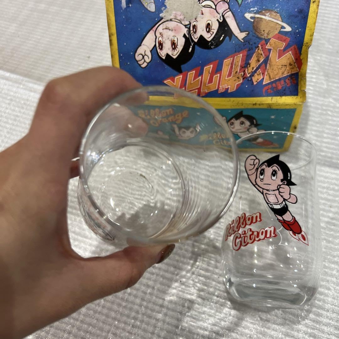 鉄腕アトム マンガグラス 当時物 昭和レトロ 非売品 希少 未使用 箱入り リボン マンガグラス