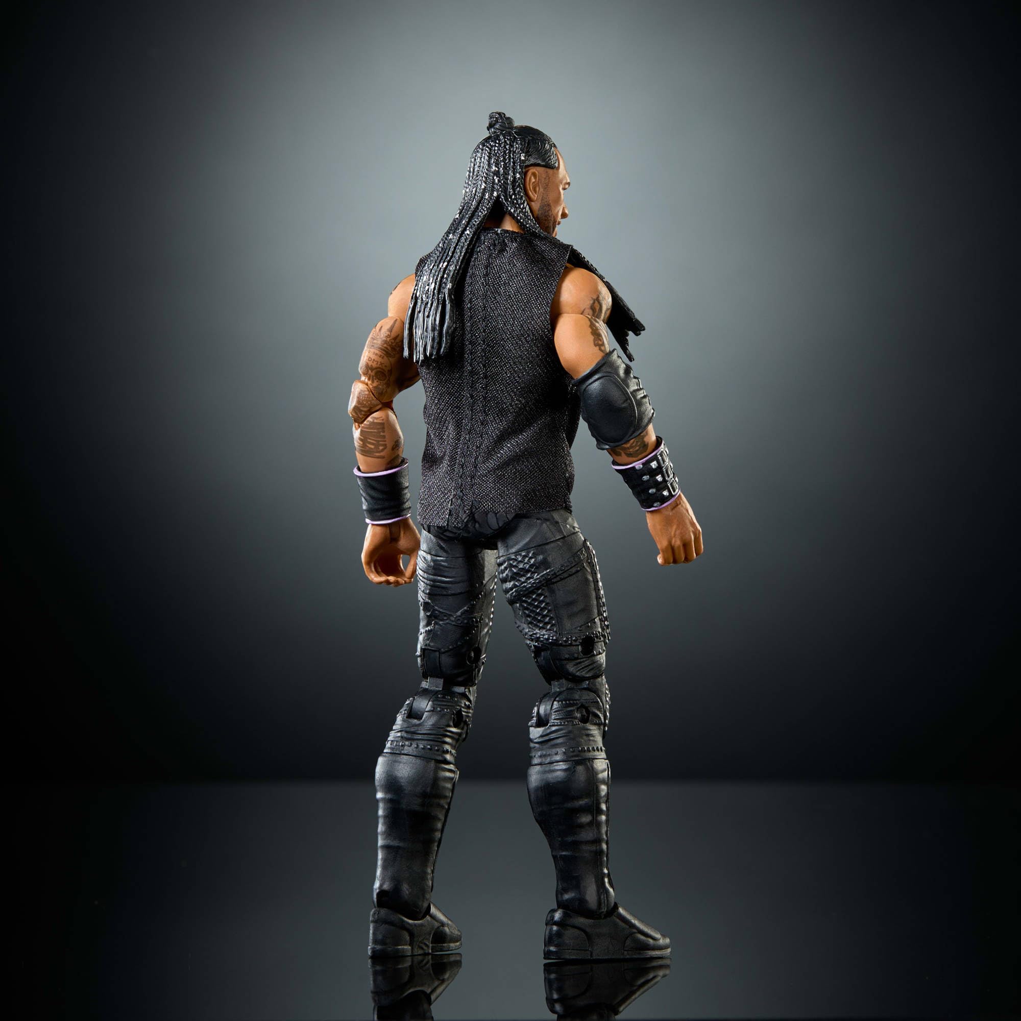 Mattel WWE Elite Collection Damian Priest Figurka i akcesoria Zestaw, Seria #122, figurka (ok. 15 cm w skali) do kolekcjonowania, 25 punktów ruchu i wymienne dłonie, zabawka dla dzieci 8+, JHT53