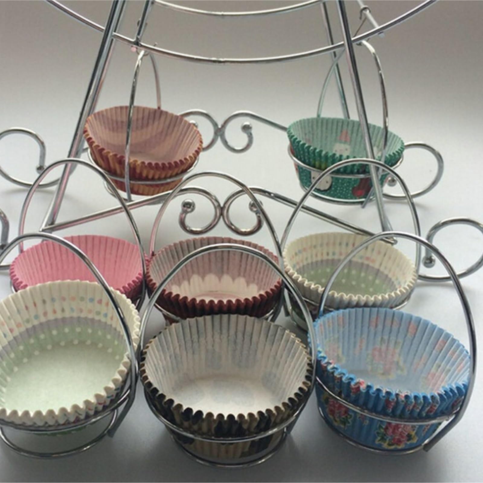 Vintage Tortenständer Tortenplatte Rad Cupcake Ständer Rotierenden Edelstahl Rahmen Kuchen Halter 8 Tasse Servierplatte Abschlussfeier