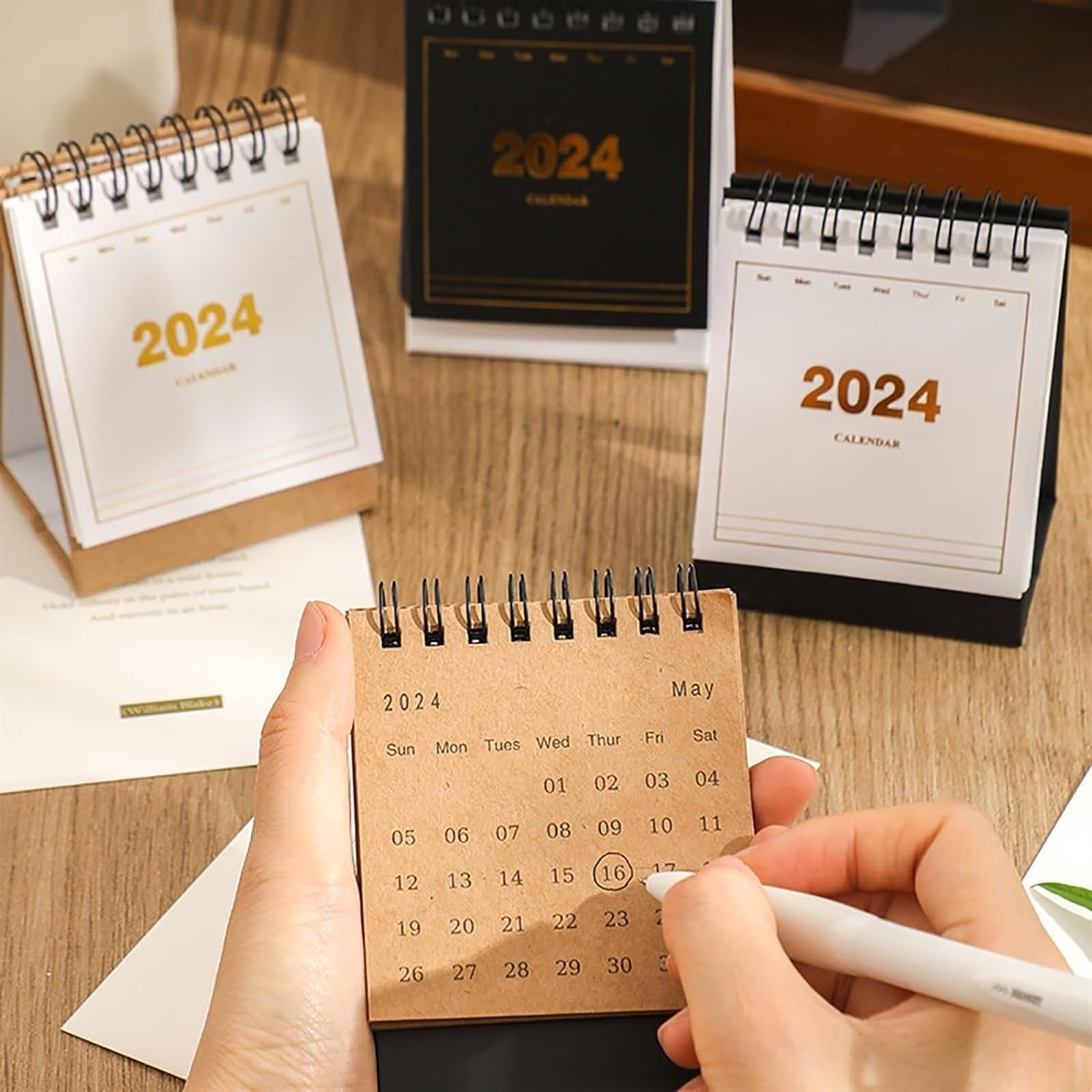 Familienplaner Kalender 2024 Lustiger Kalender Für 2024, Monatsplaner 2024, Tischkalender 2024, Desktop-Ornamentkalender Kalender 2024 (Color : B, Size : 3pc)
