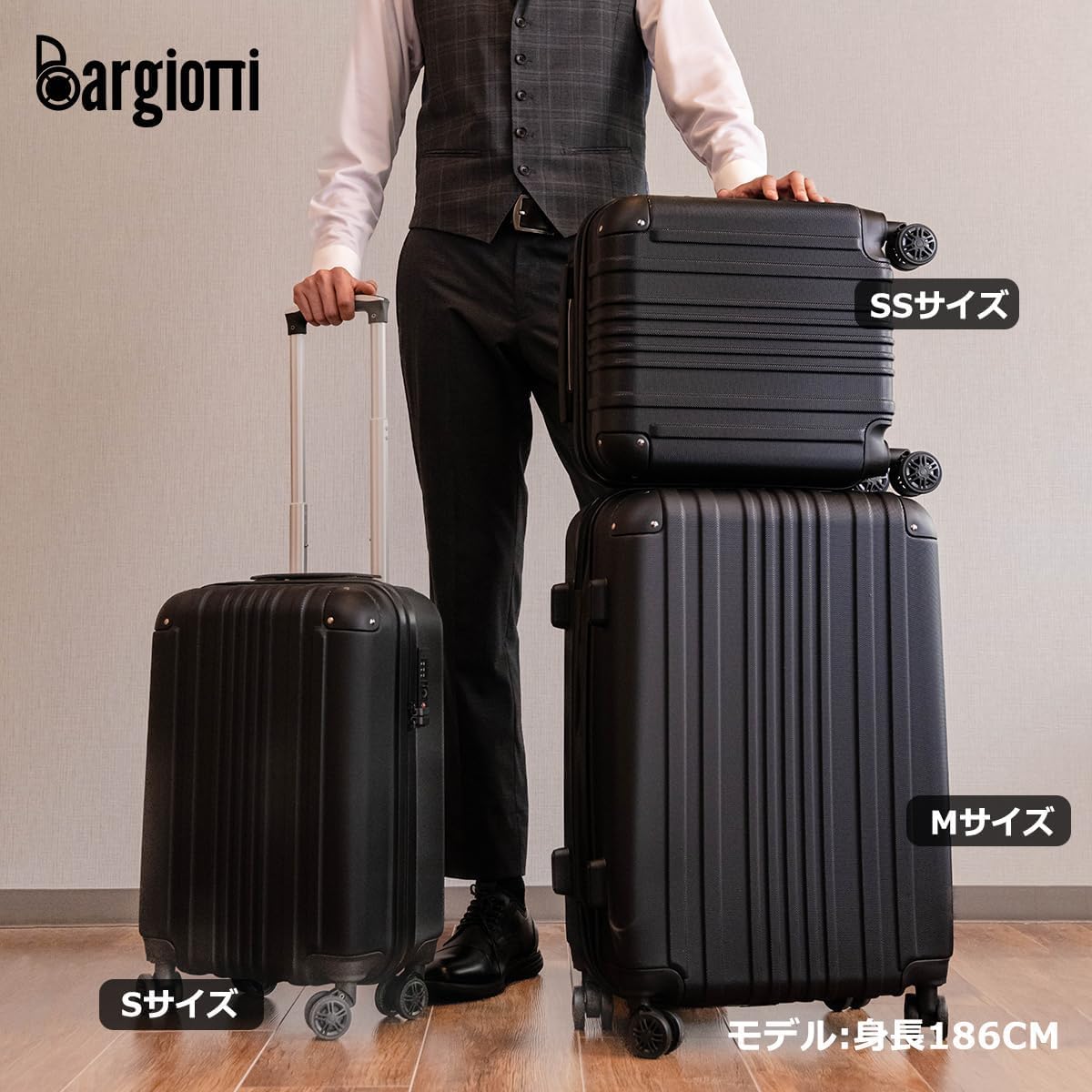 Bargiottiのストアを表示 [Bargiotti] ABSスーツケース キャリーバッグ キャリーケース 大容量 超軽量 TSAロック ダブルキャスター 静音 旅行 ビジネス コインロッカー収納可 (ブラック, S-Small) in use