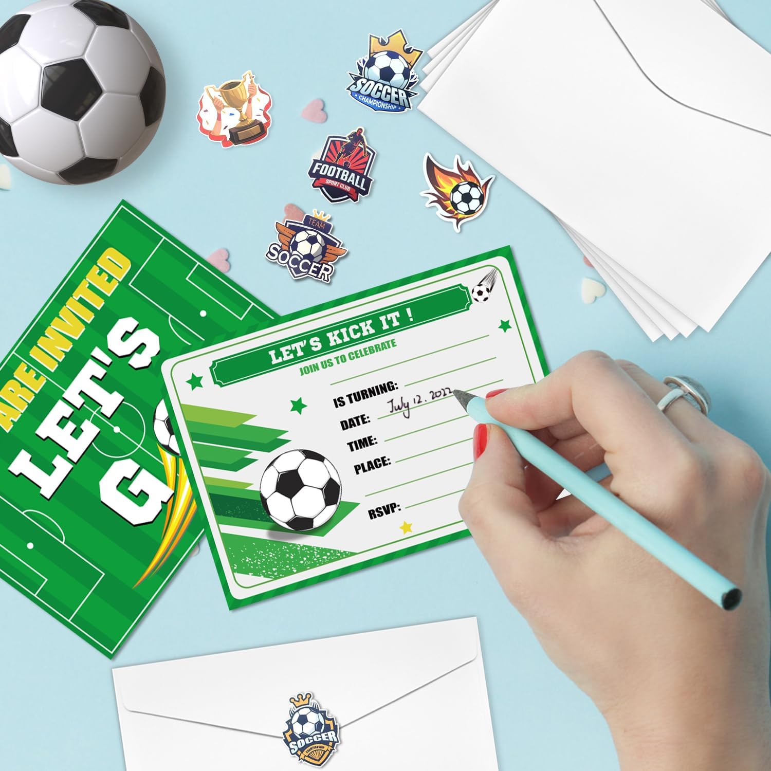 Set di 20 inviti per feste di calcio, con buste, bomboniere per feste di calcio, biglietti di invito di compleanno per ragazzi e bambini, accessori per eventi sportivi, 18 x 13 cm