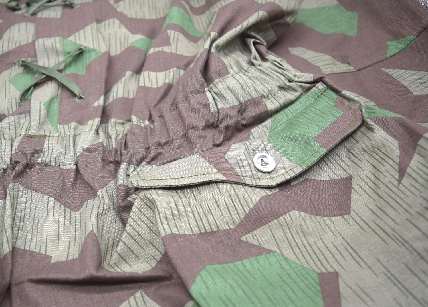 Camouflage WWII Reversible German Elite M42 Splinter Smock Reproduction