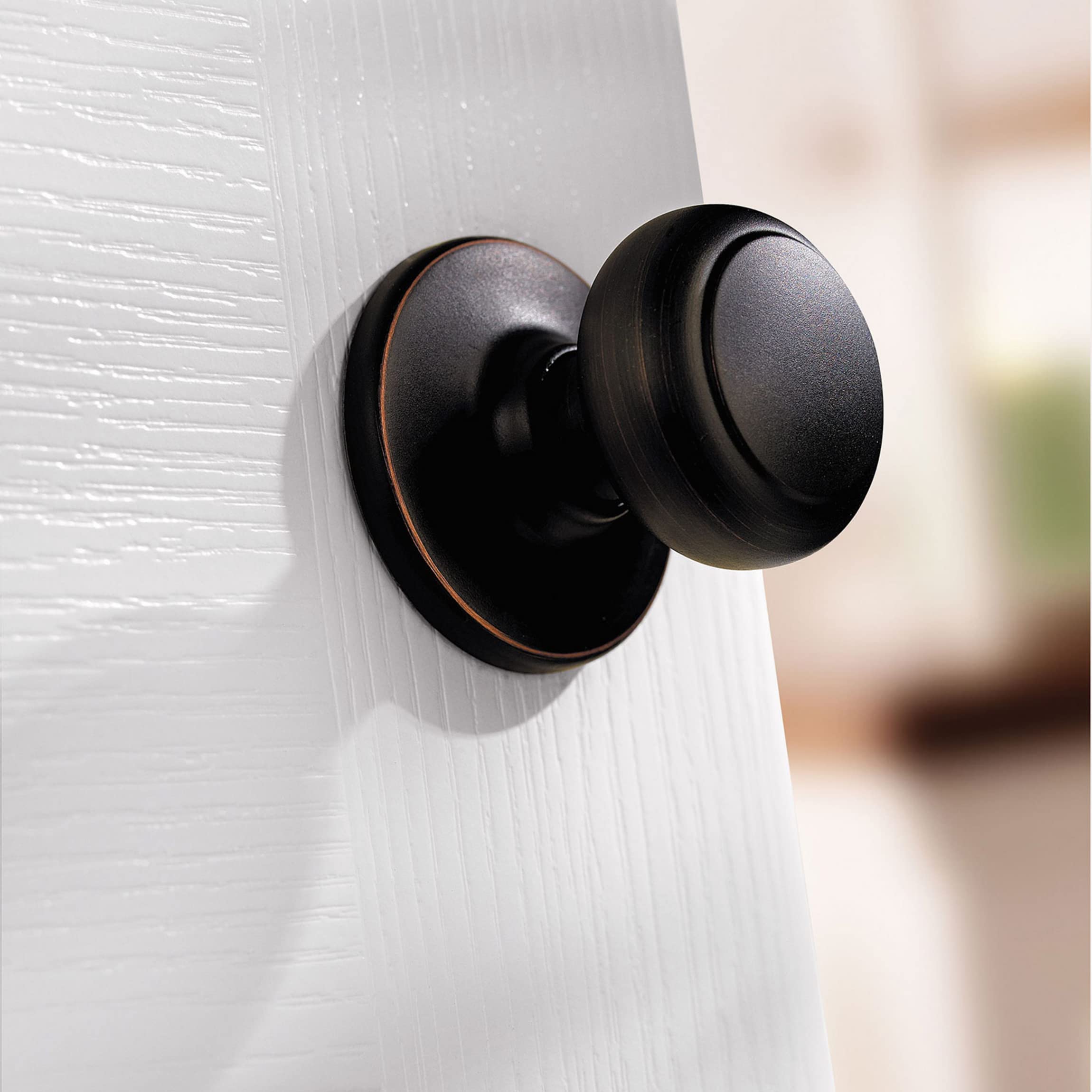 Kwikset 92001-514 Tylo Hall & Closet Knob in Satin Chrome, Venetian Bronze - Image 4