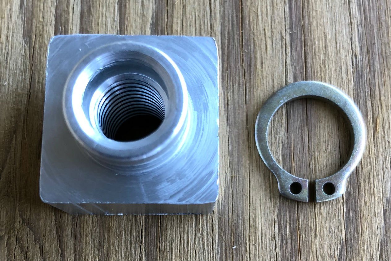 Triton04414 Trailer Insert Nut with Triton 03400 Snap Ring