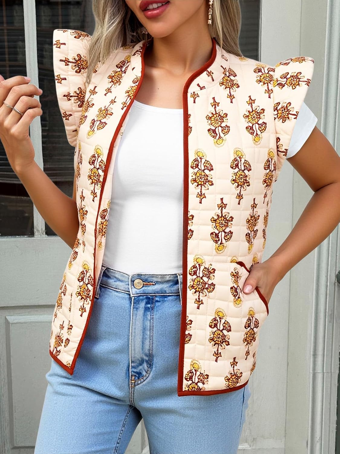 Tankaneo Womens Puffer Vest Ruffle Sleeveless Floral Printed Cropped Quilted Vest Lightweight Padded Gilets Coats - Image 2