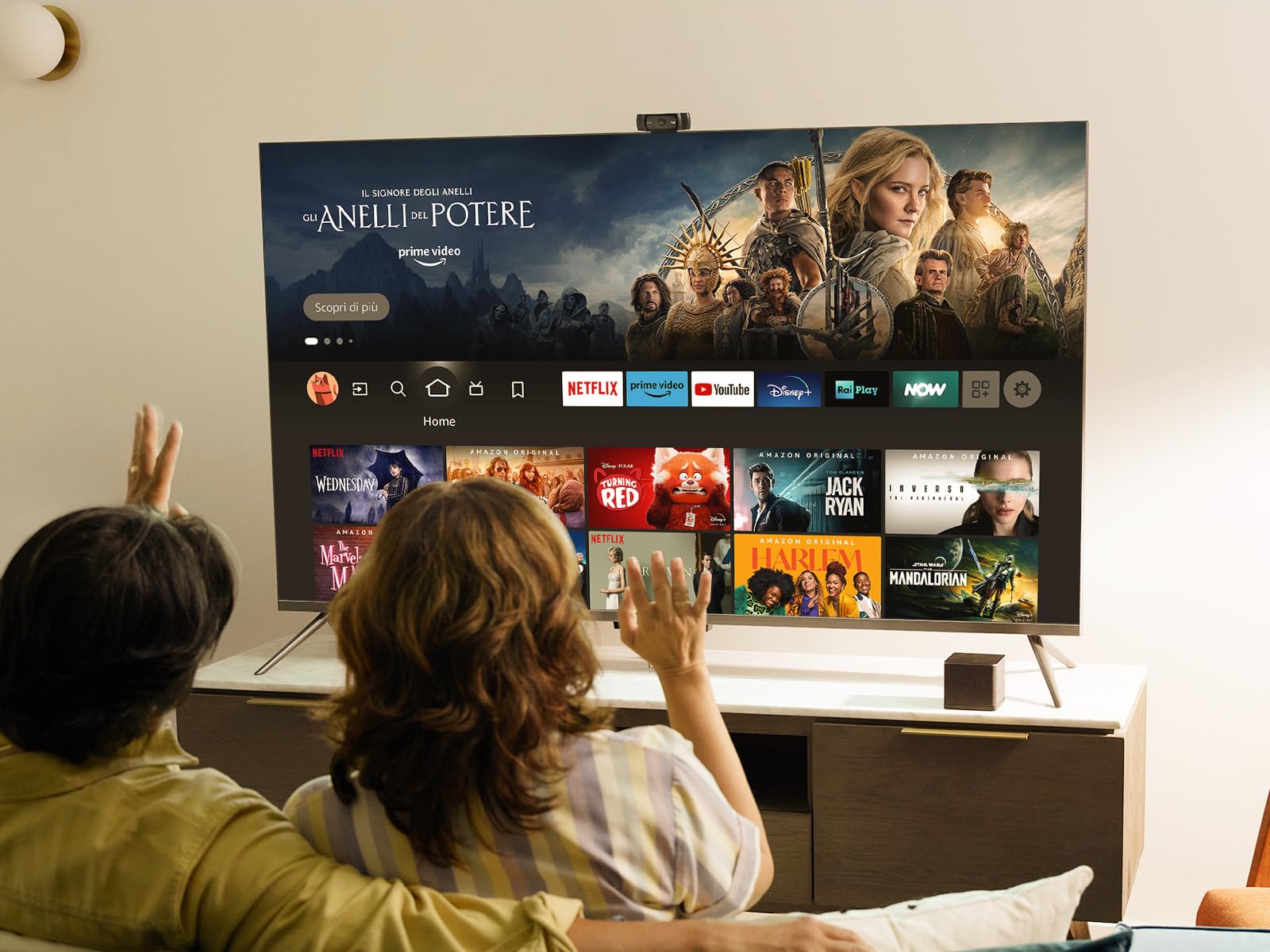 TCL 40SF540 TV 40" Full HD HDR e HLG Fire TV, Dolby Audio DTS Virtual: X, Design Bezel Less, Controllo Vocale, Bluetooth 5.0
