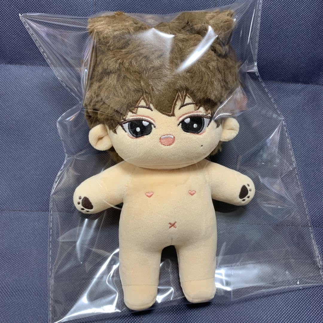 ミンギュ　ぬいぐるみ　20cm 新品　マスター　セブチ　svt Amazon.co.jp: ミンギュ ぬいぐるみ 20cm マスター セブチ svt