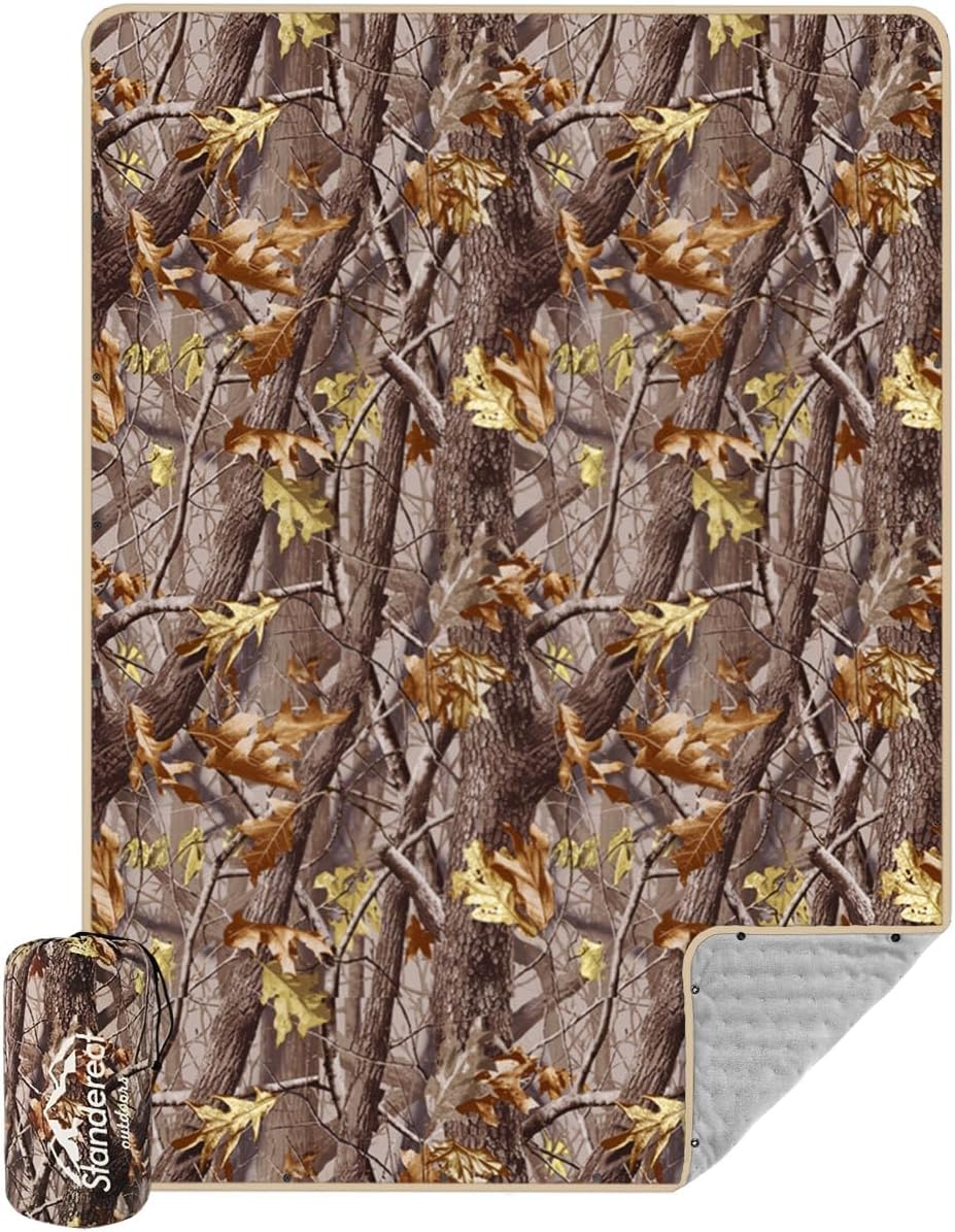 Outdoor Camping Quilt, Warm Thick Blanket with Polar Fleece Packable Down Wearable Camp Blankets with Snap Buttons Soft Puffy Camping Quilt for Cold Weather (Camouflage, 76'' x 56'')