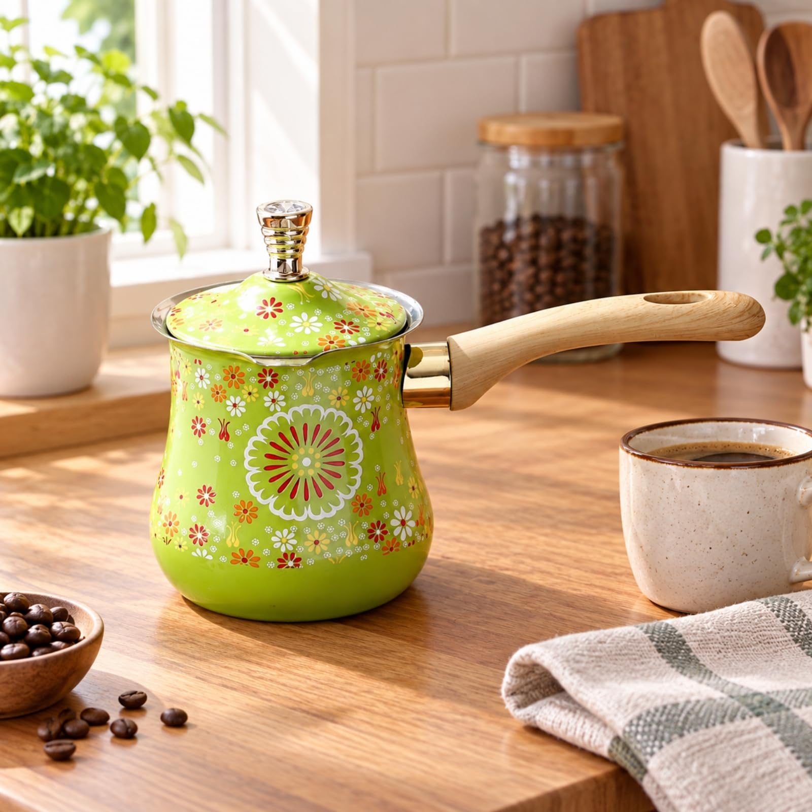 Cafière Turque Cvercle Qualité Alimentaire Turkish Coffee Pot Résistant à la Chaleur Pot à Café Cvercle pr Réchauffage du Lait, 550ML, Style B