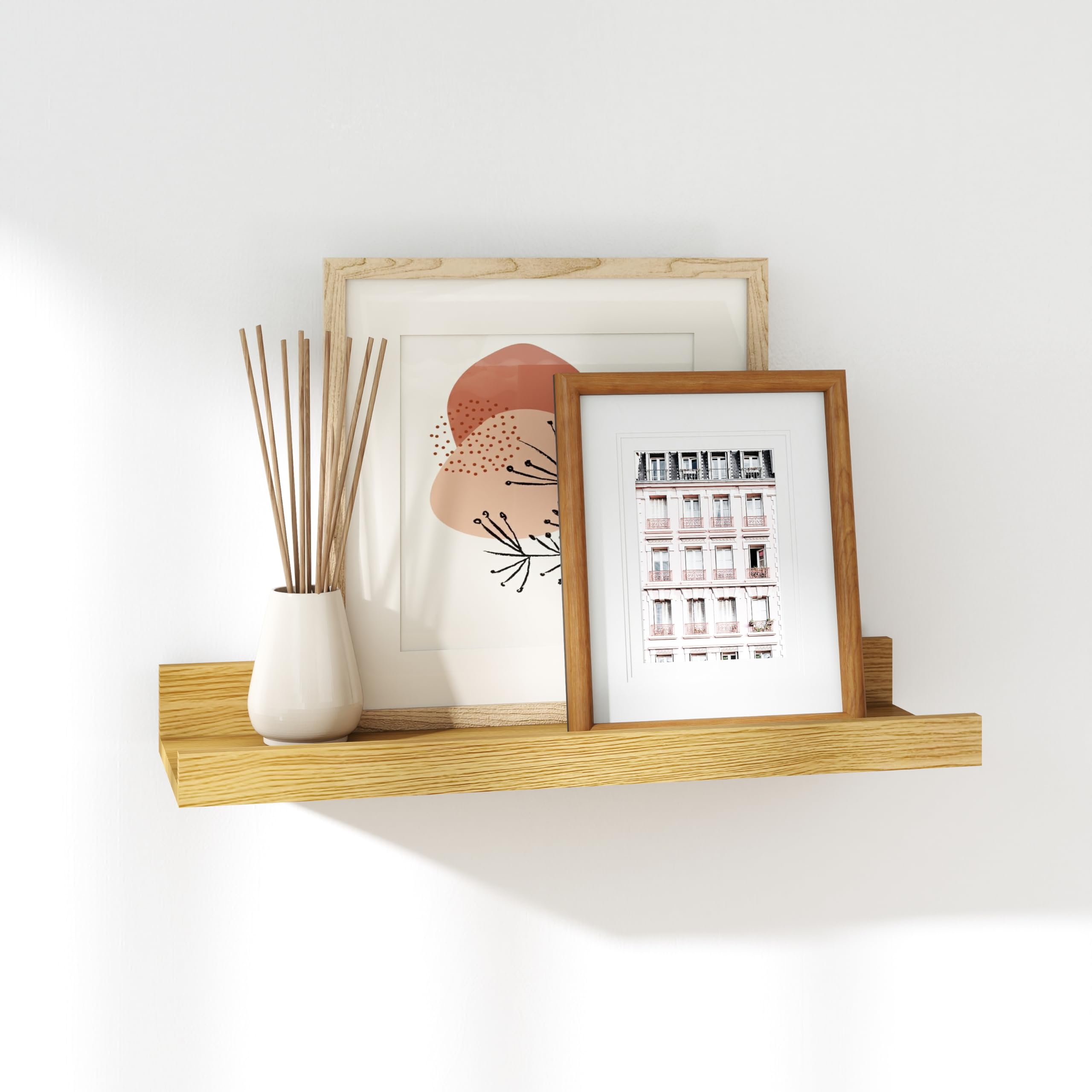 RICHER HOUSE Wandregal Walnuss, Schweberegal aus MDF Holz | Bilderleiste, Wandboard, Regal Wand für Fotorahmen und Dekos, Wohnzimmer, Kinderzimmer, Schlafzimmer, Küche, Badezimmerwand